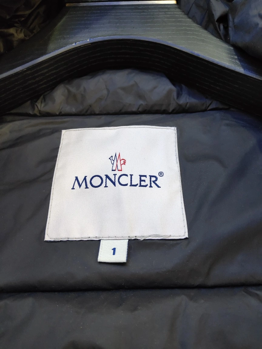 Youthful Moncler Down Jackets 145593