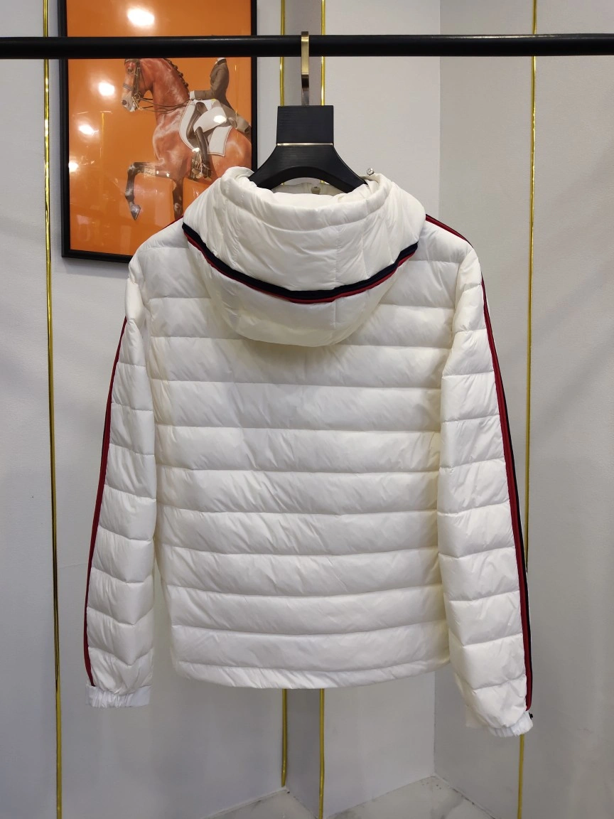 Moncler Down Jackets Bright 145582