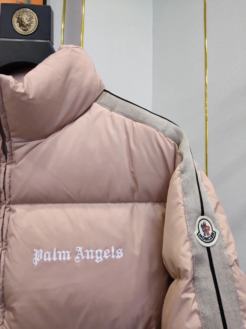 TimelessDesign Moncler Down Jackets 145578