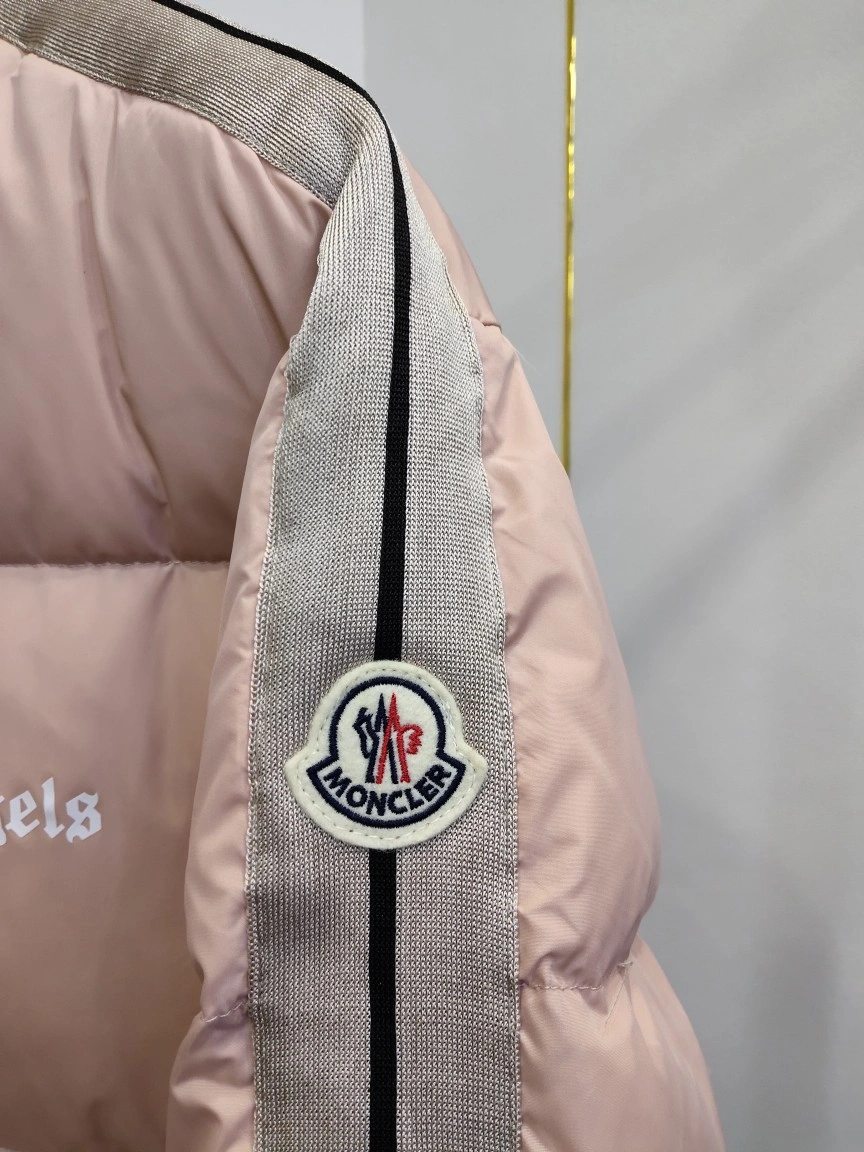 TimelessDesign Moncler Down Jackets 145578