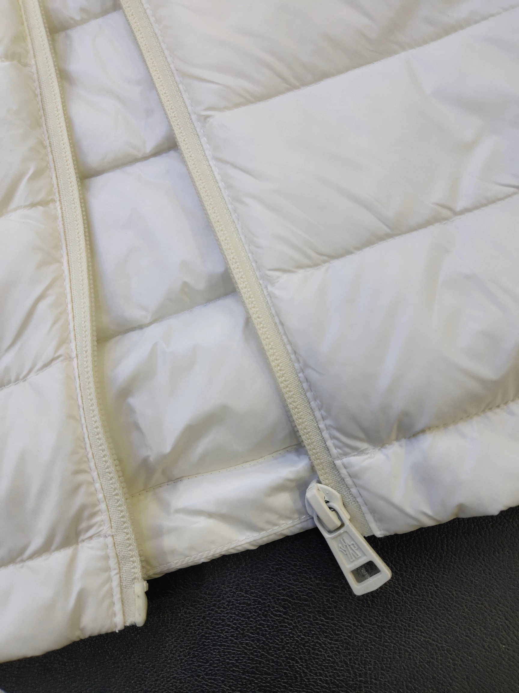 Moncler Down Jackets HighPerformance 145592