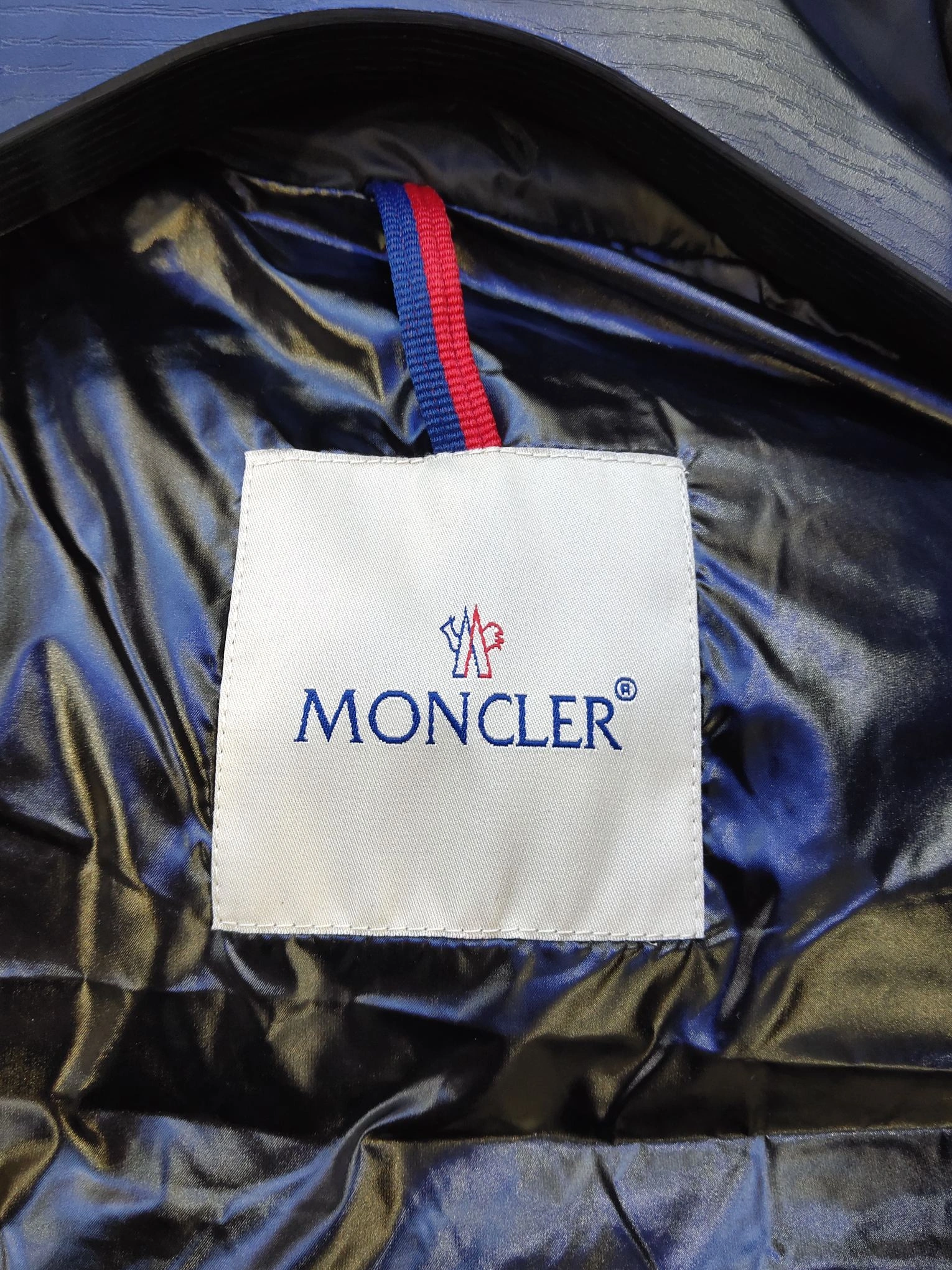 Moncler Down Jackets Breathable 145569