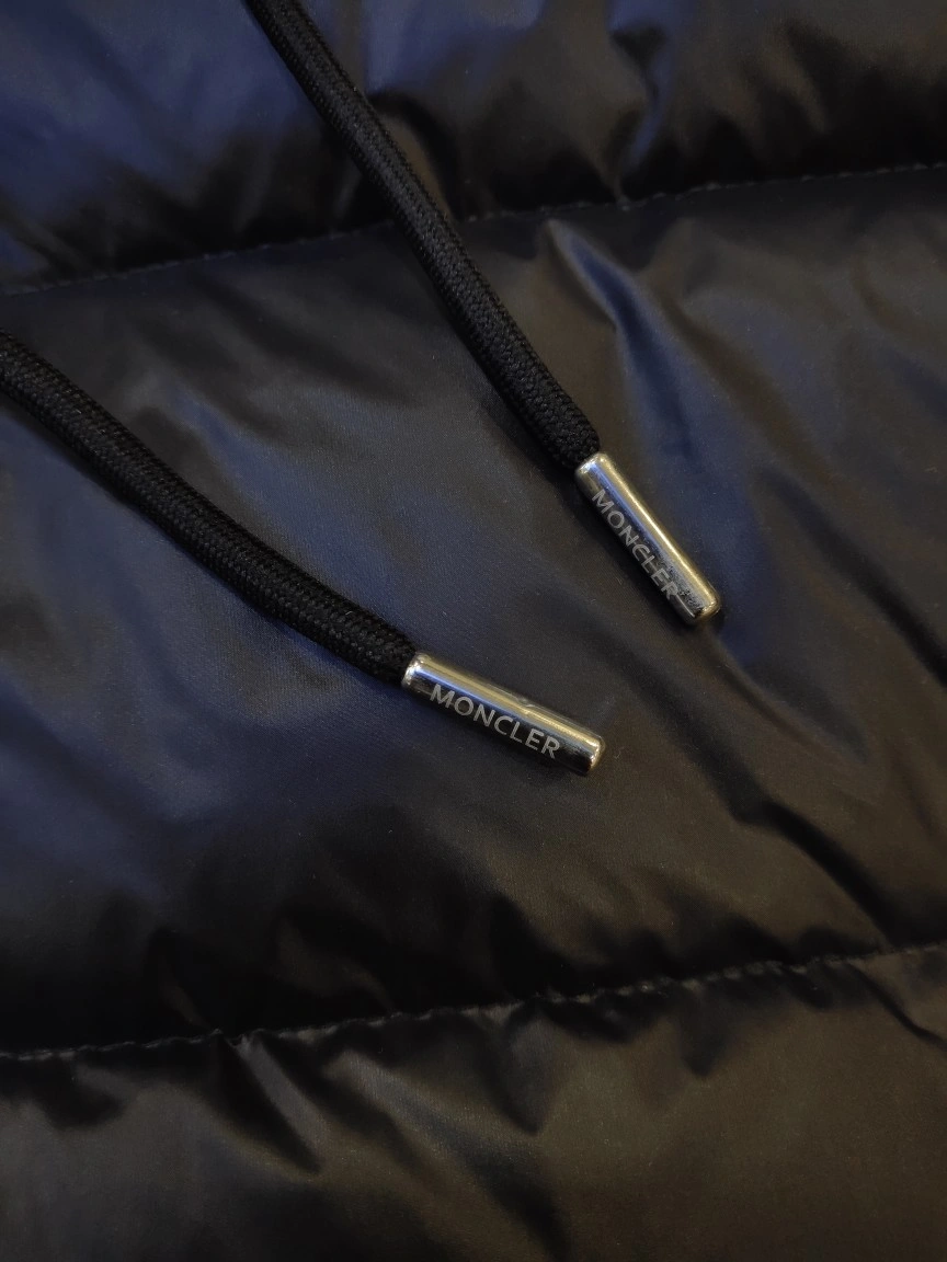 EasyMatch Moncler Down Jackets 145572