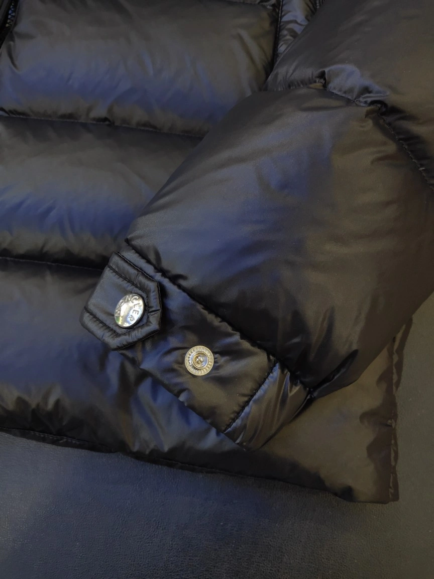 EasyMatch Moncler Down Jackets 145572