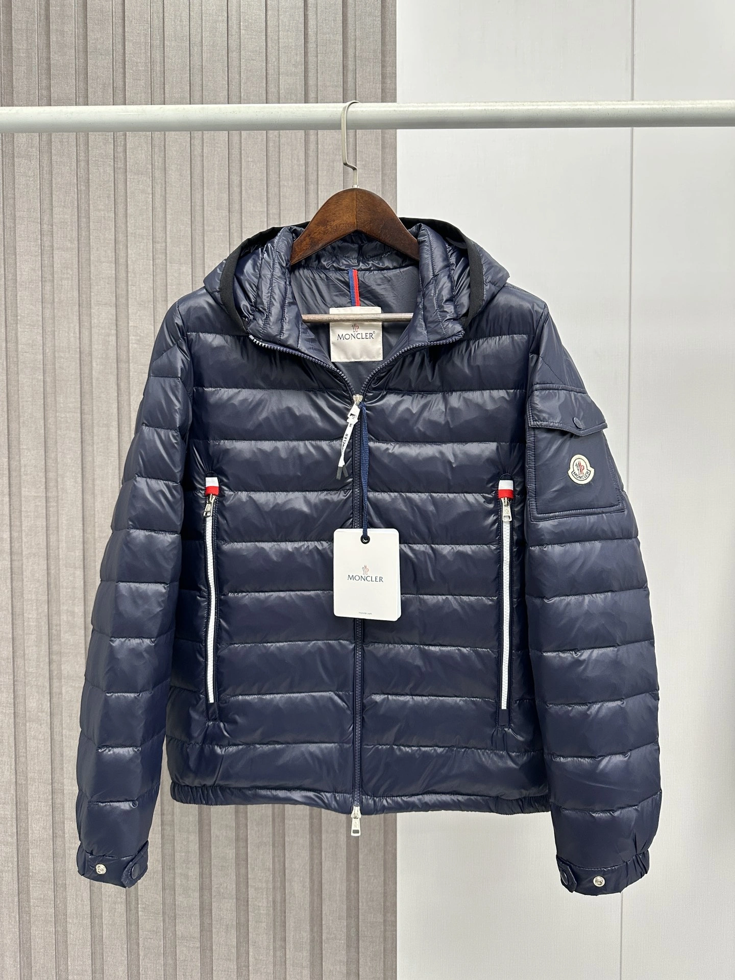 Moncler Down Jackets AllSeason 145568