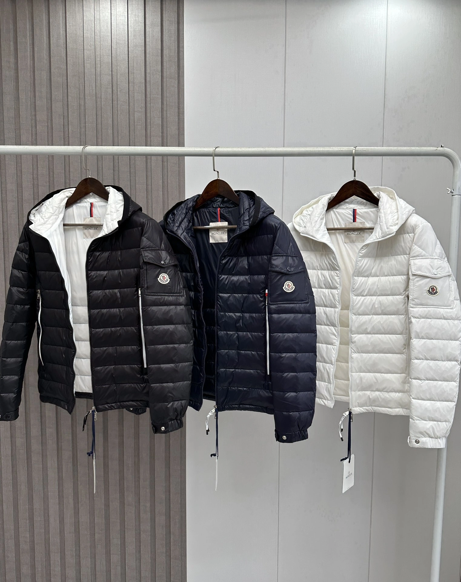 Moncler Down Jackets AllSeason 145568