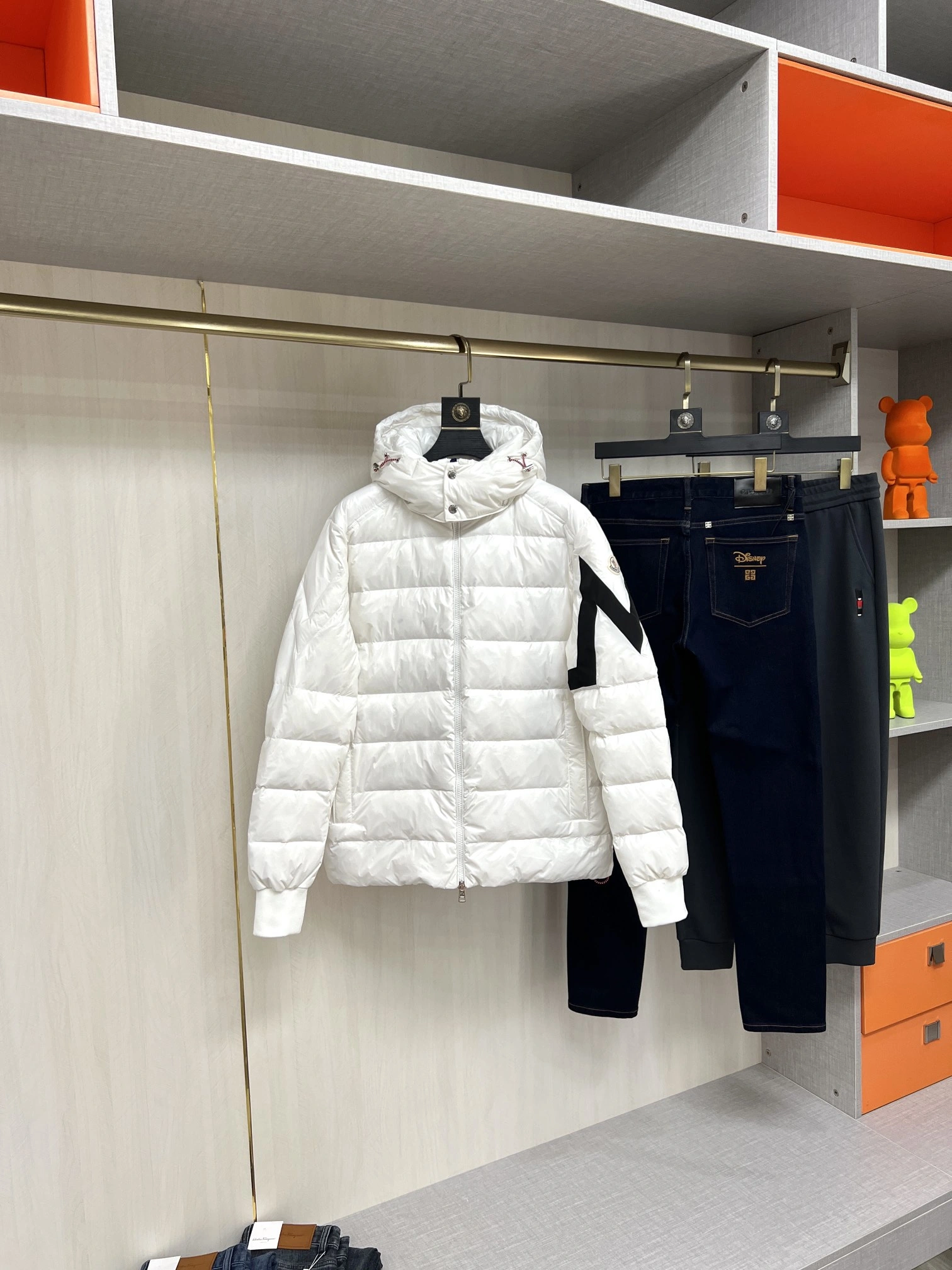 Stylish Moncler Down Jackets 145562
