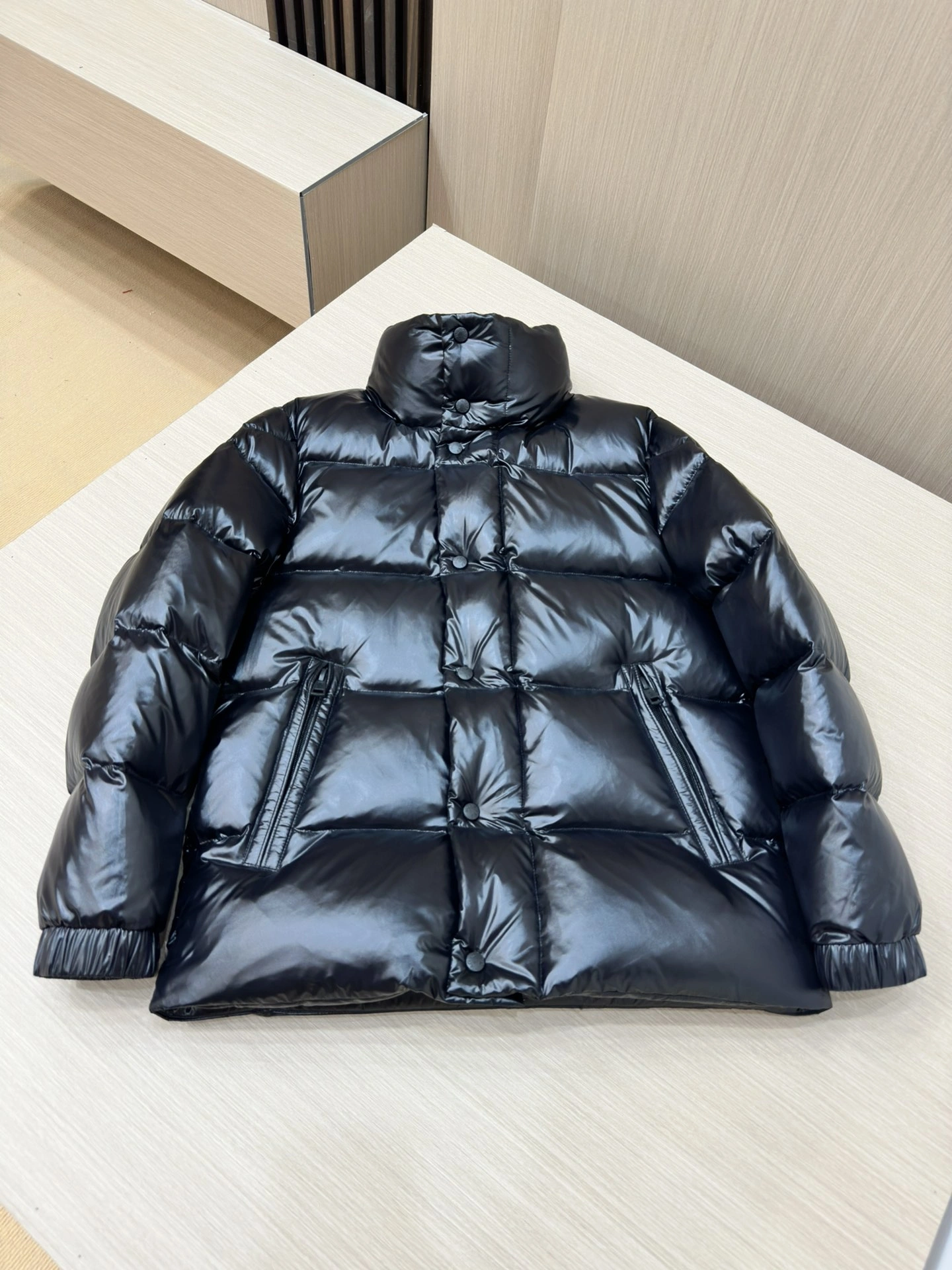 Seasonal Moncler Down Jackets 145561