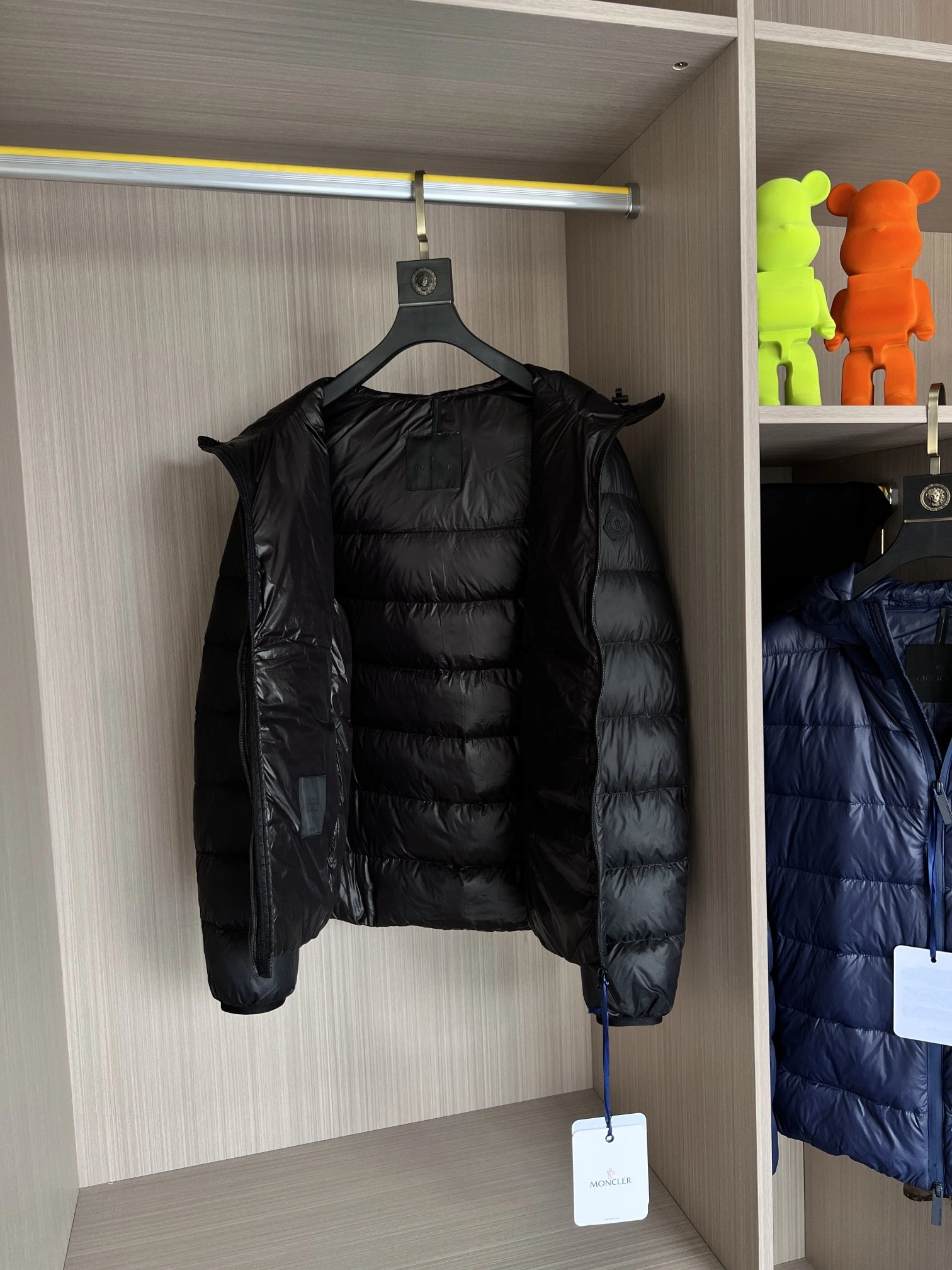 QuickDry Moncler Down Jackets 145560