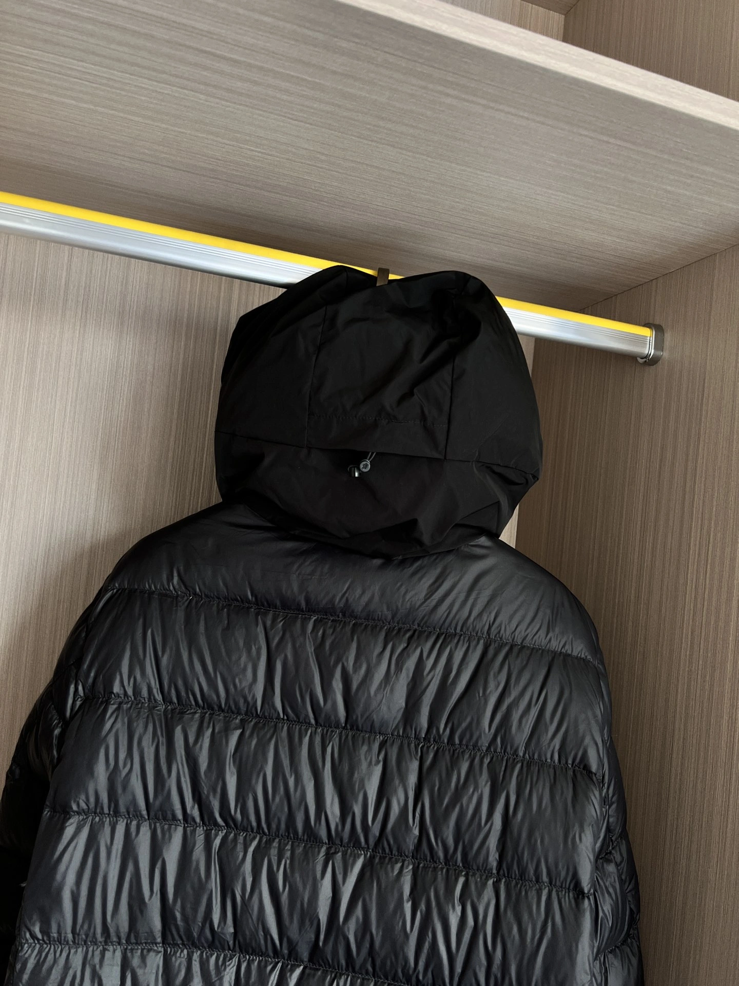 QuickDry Moncler Down Jackets 145560