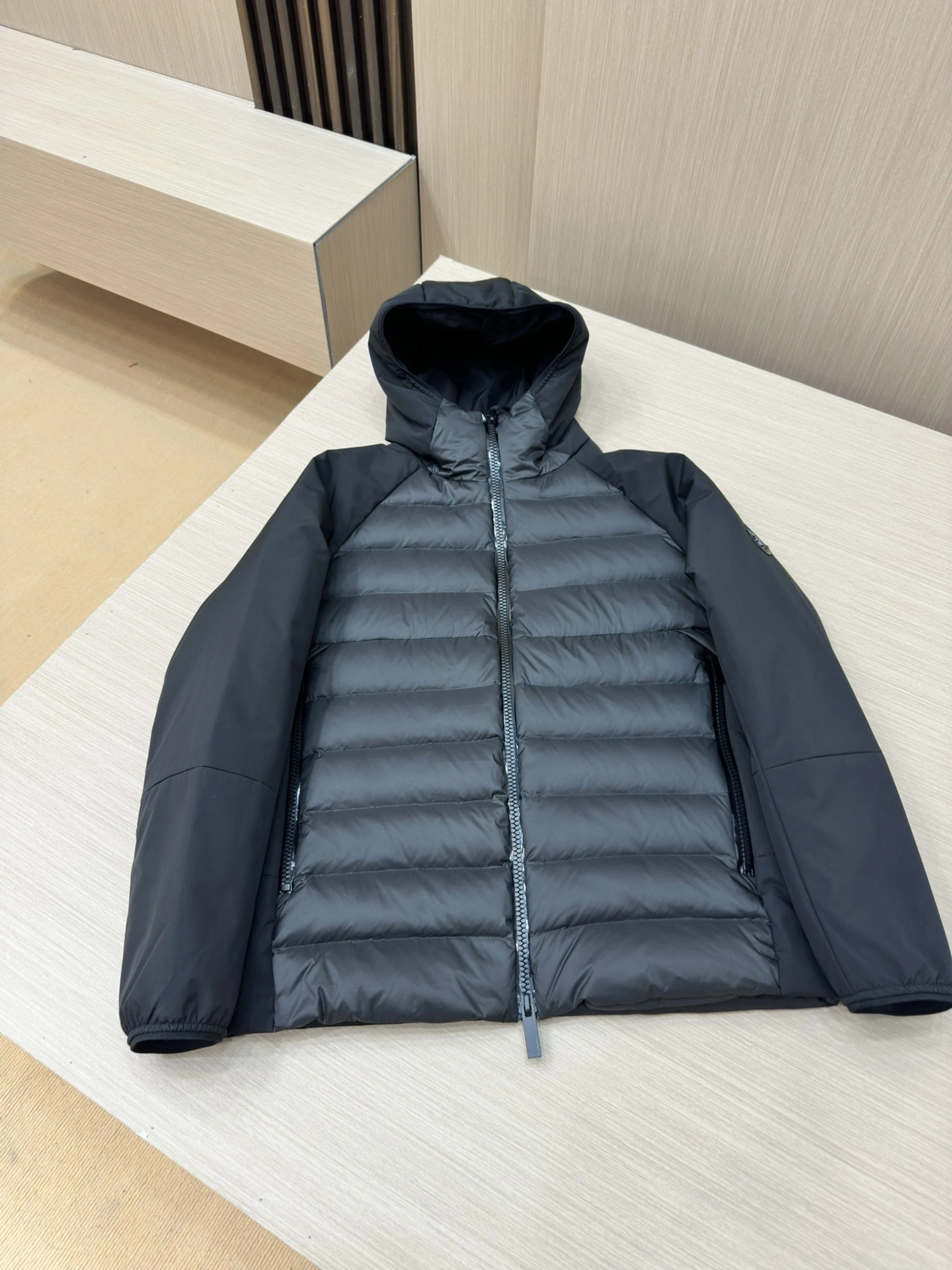 TimelessDesign Moncler Down Jackets 145559