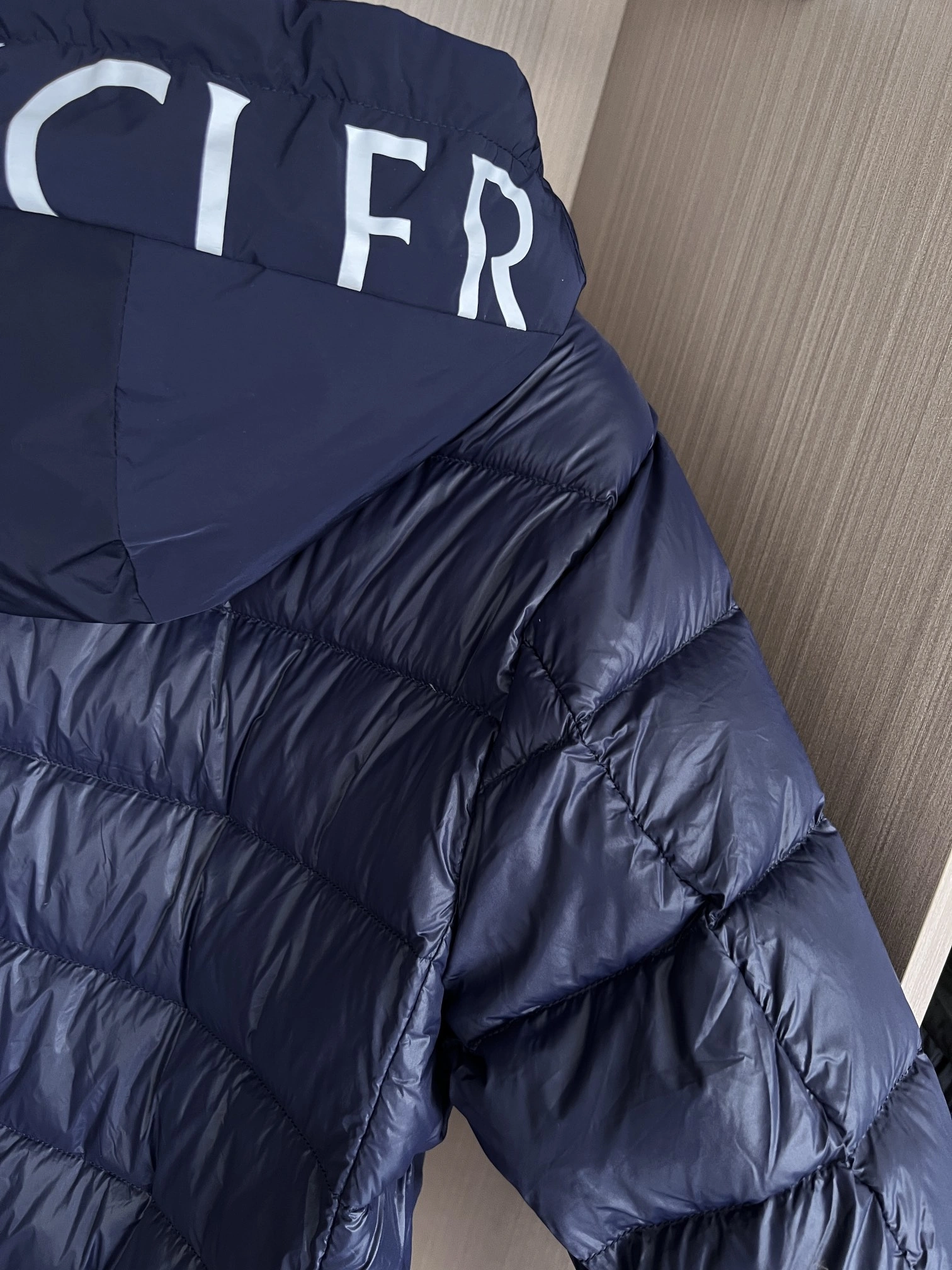 Moncler Down Jackets Timeless 145558