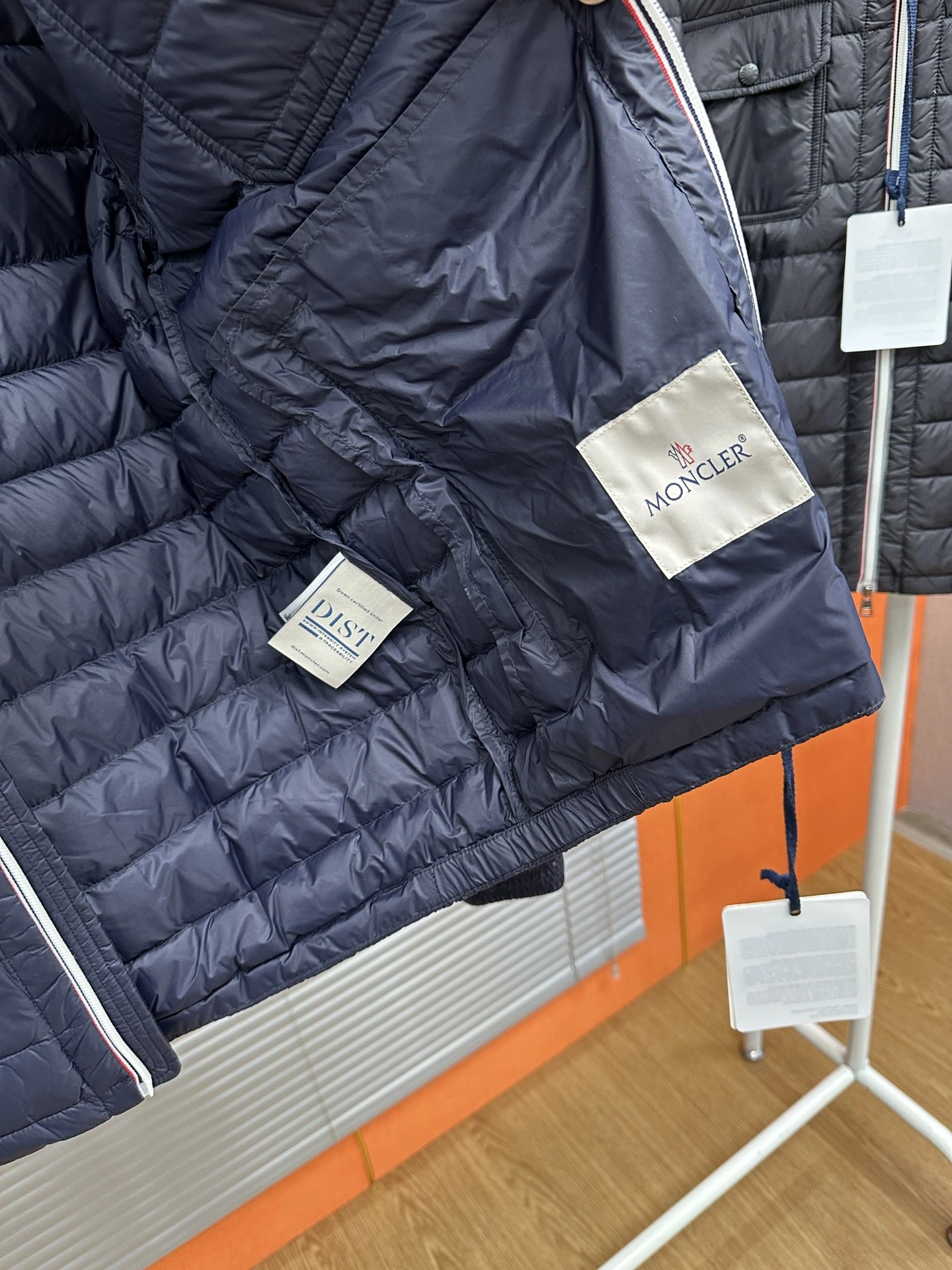 Moncler Down Jackets Stretchable 145557