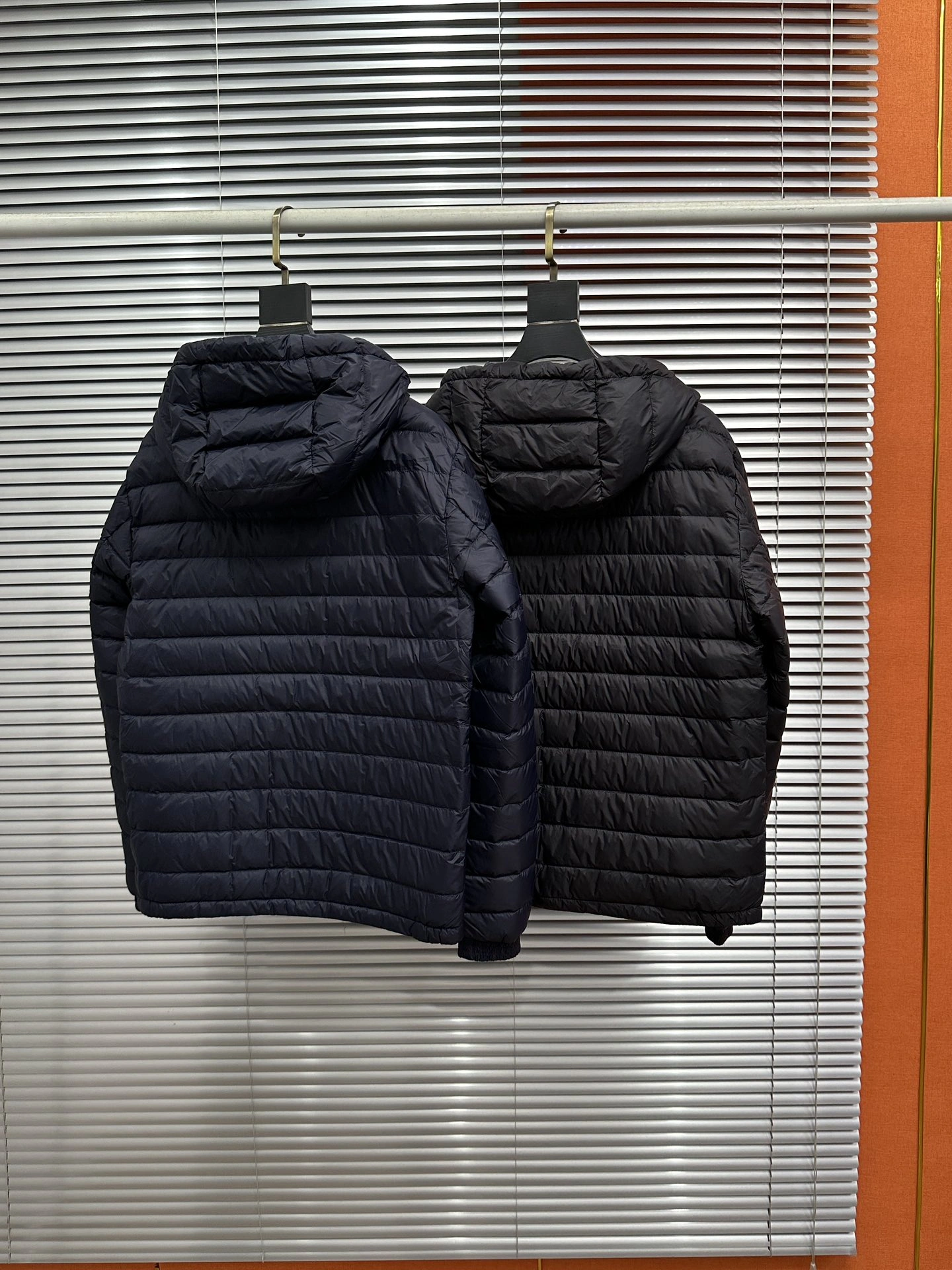 Durable Moncler Down Jackets 145556