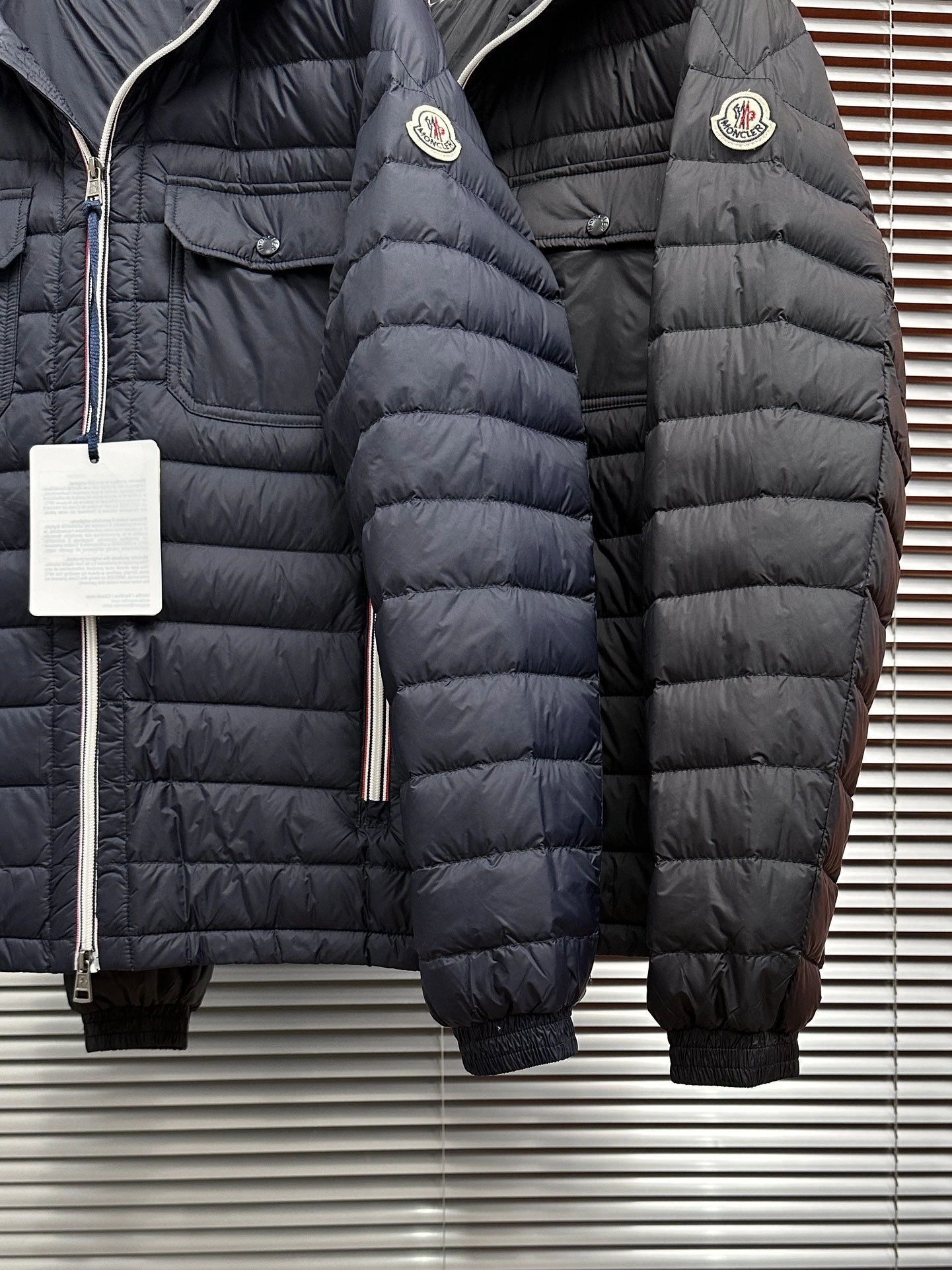 Durable Moncler Down Jackets 145556