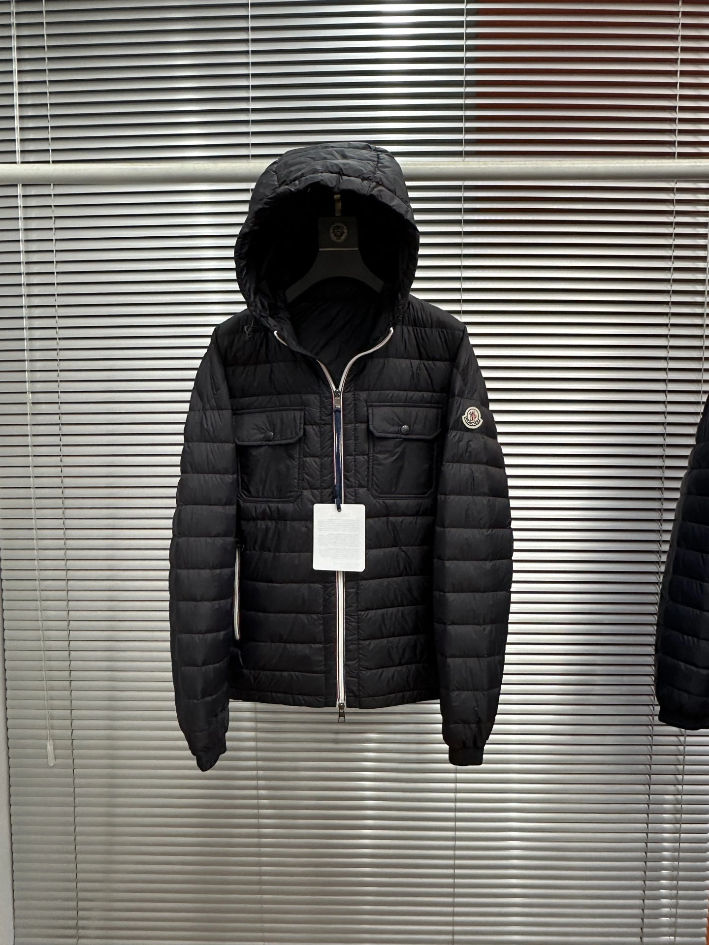 Durable Moncler Down Jackets 145556