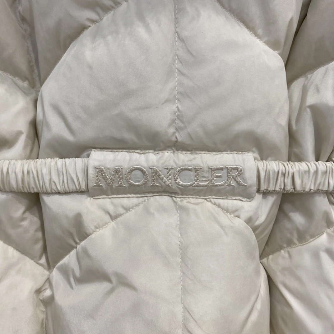 Moncler Down Jackets Packable 145555
