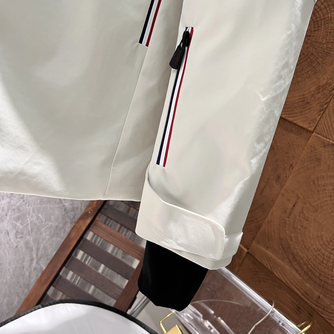 Moncler Down Jackets Stylish 145549