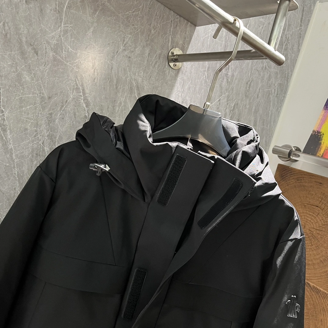 AllSeason Moncler Down Jackets 145551