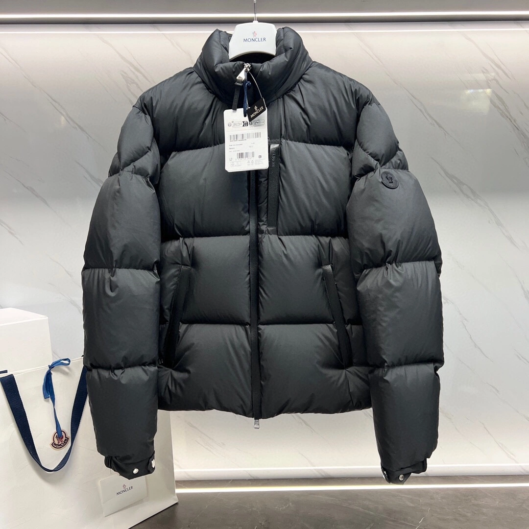 Moncler Down Jackets Stylish 145529