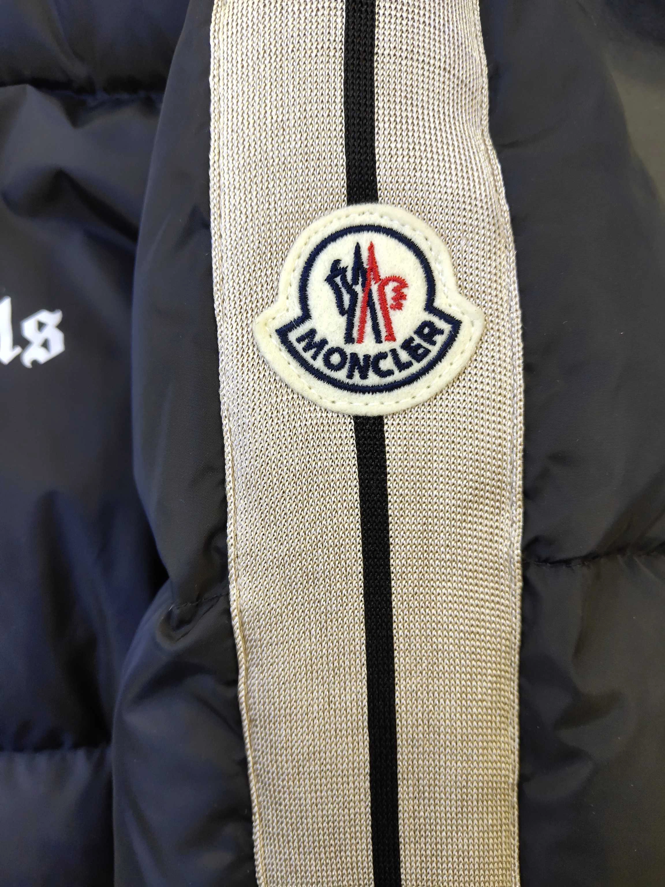 Moncler Down Jackets Attractive 145539