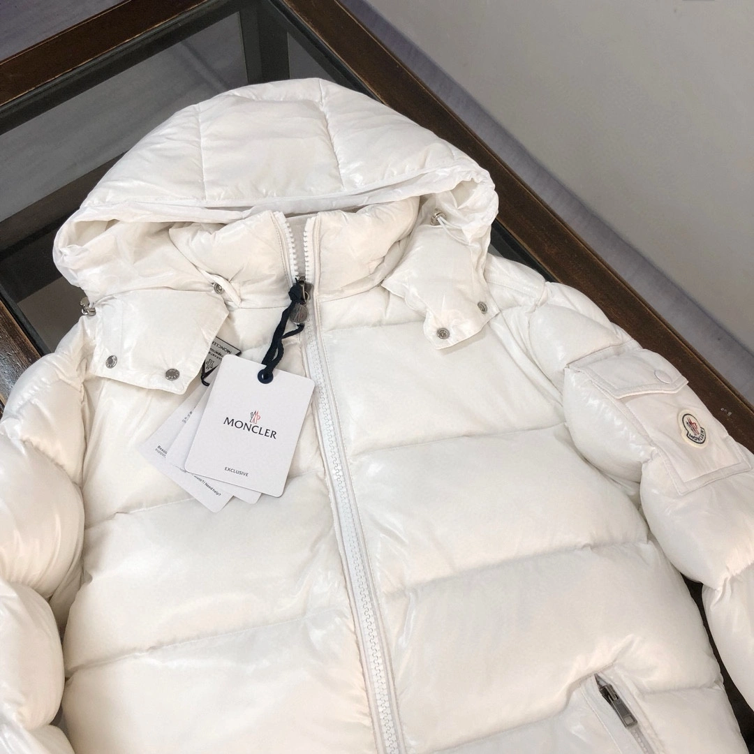 Premium Moncler Down Jackets 145540