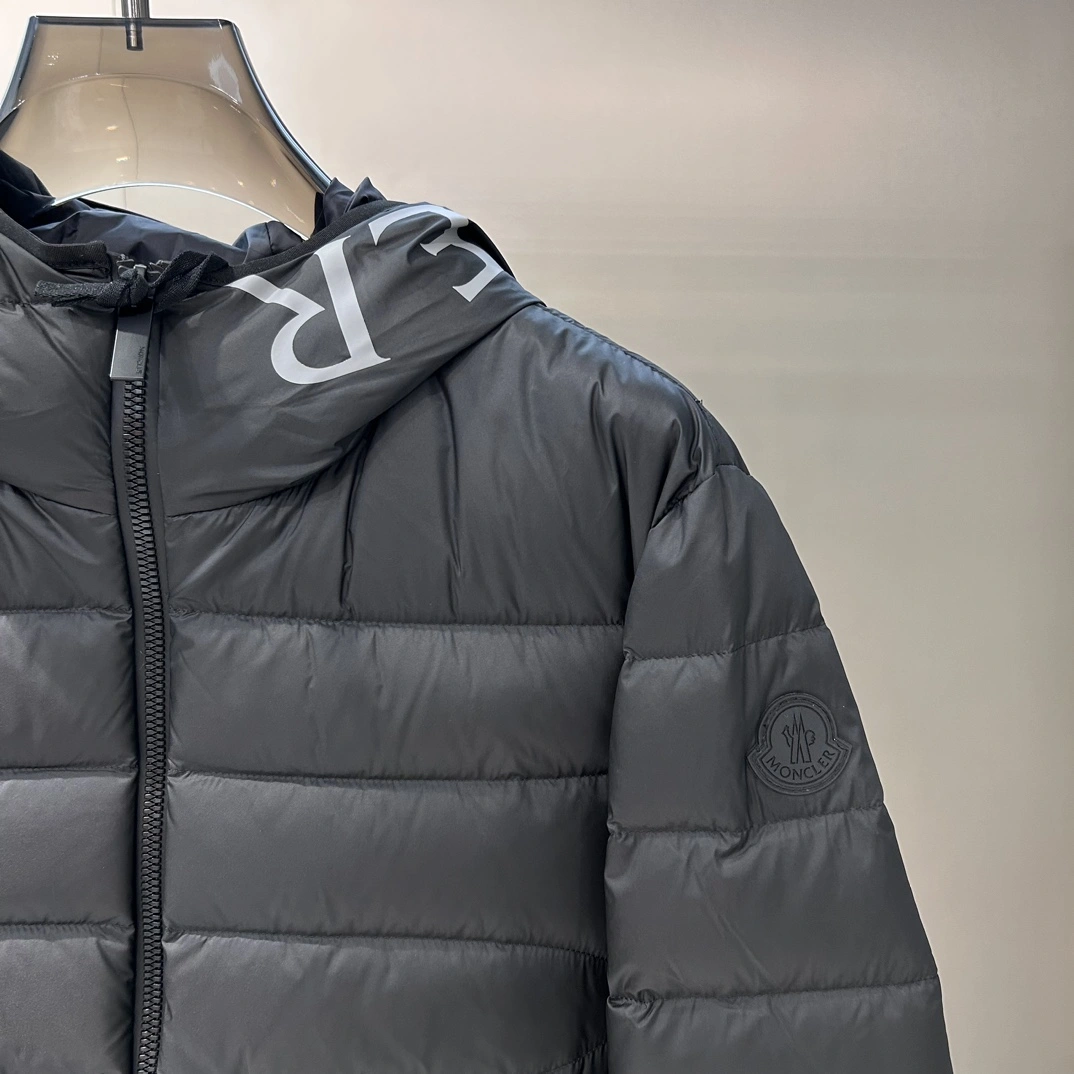 Affordable Moncler Down Jackets 145546