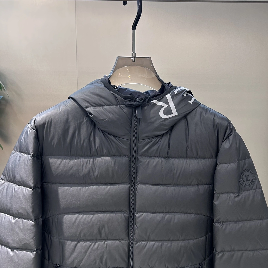 Affordable Moncler Down Jackets 145546