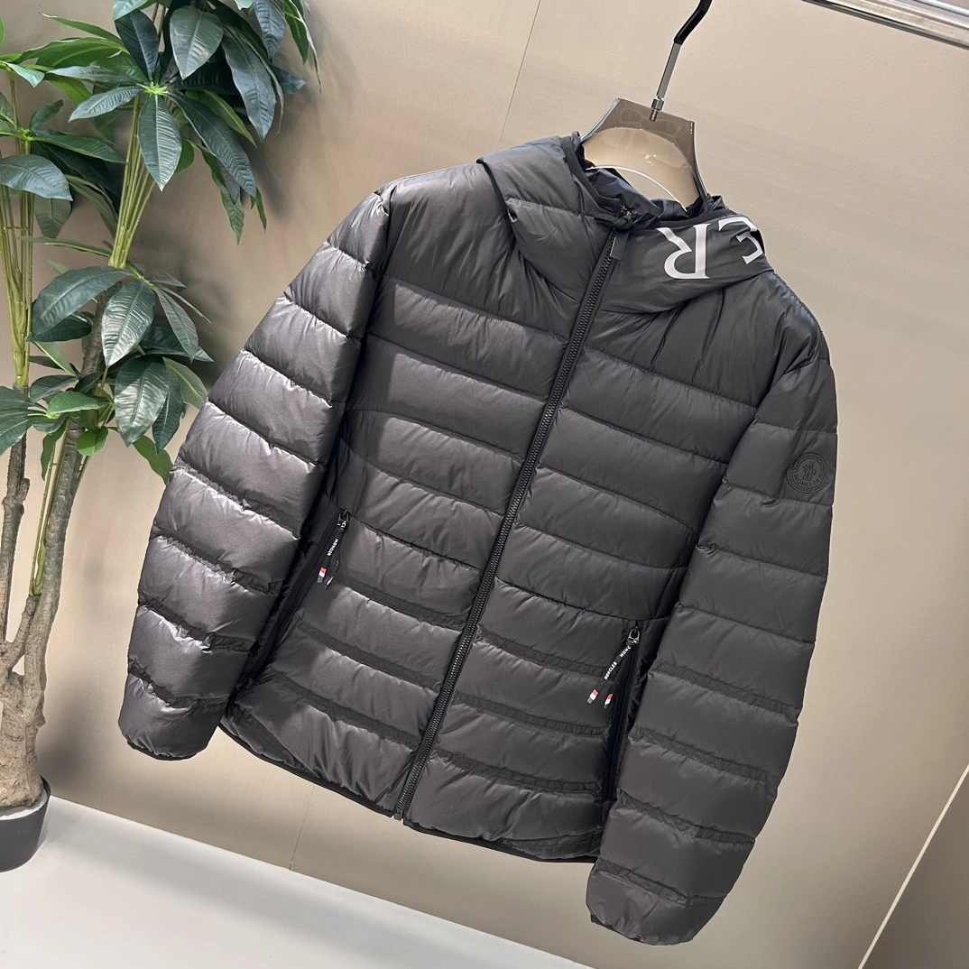 Affordable Moncler Down Jackets 145546
