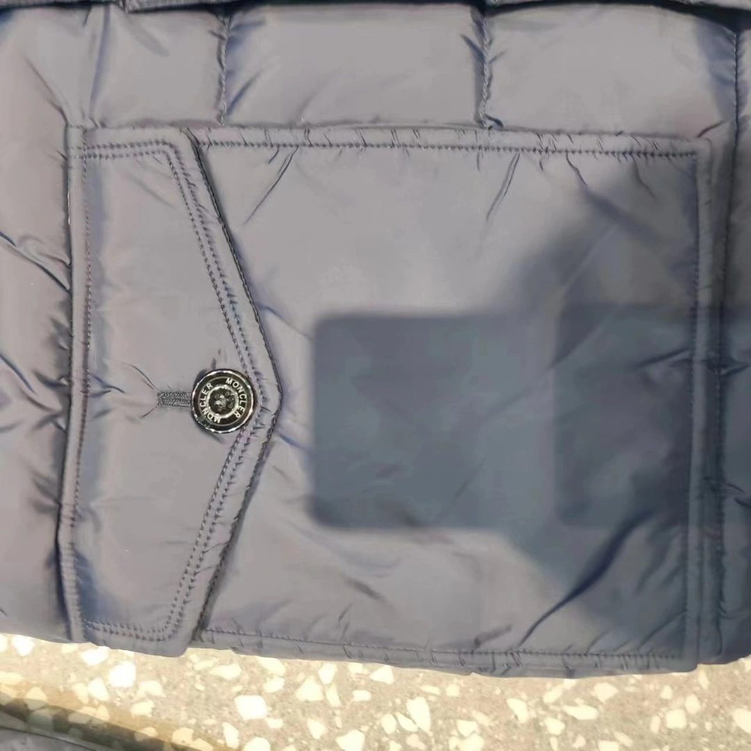 FreshLook Moncler Down Jackets 145547