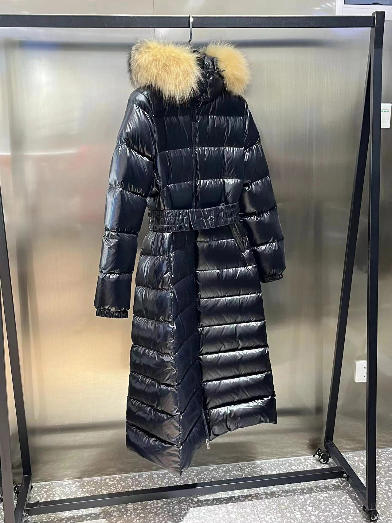 Moncler Down Jackets Original 145533