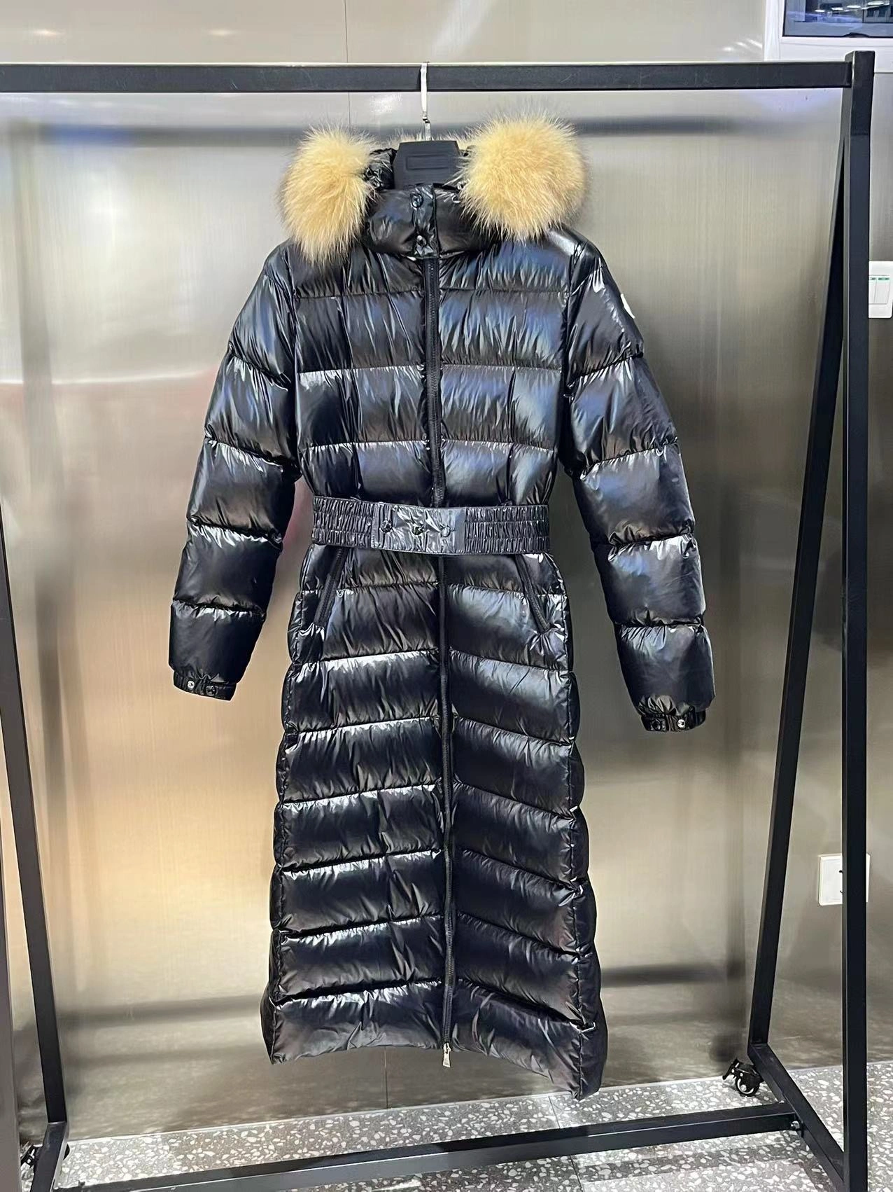 Moncler Down Jackets Original 145533