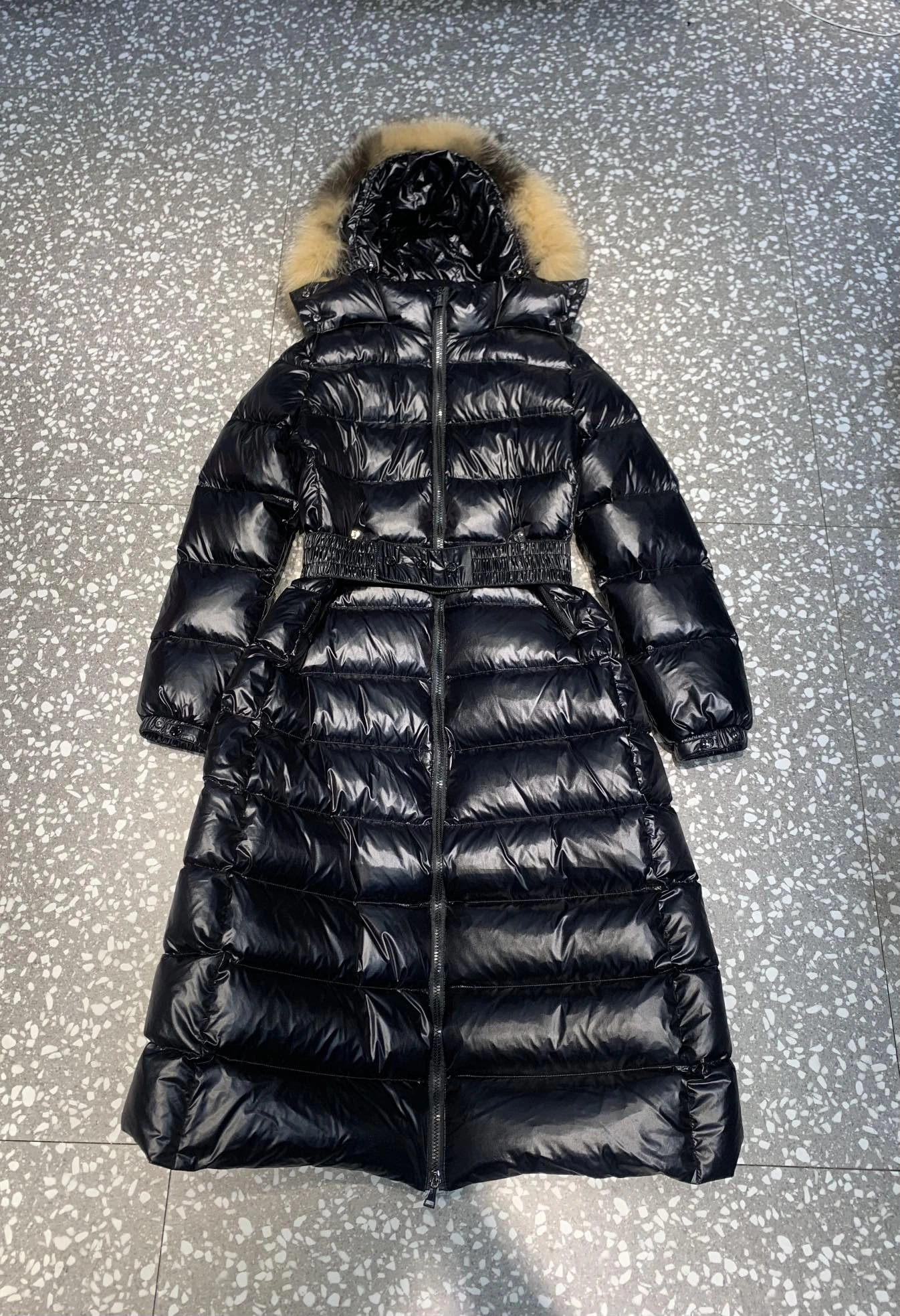 Moncler Down Jackets Original 145533