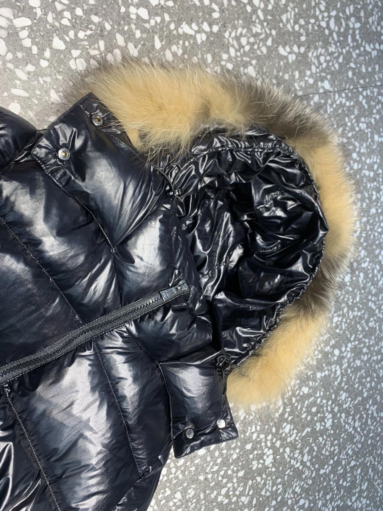 Moncler Down Jackets Original 145533