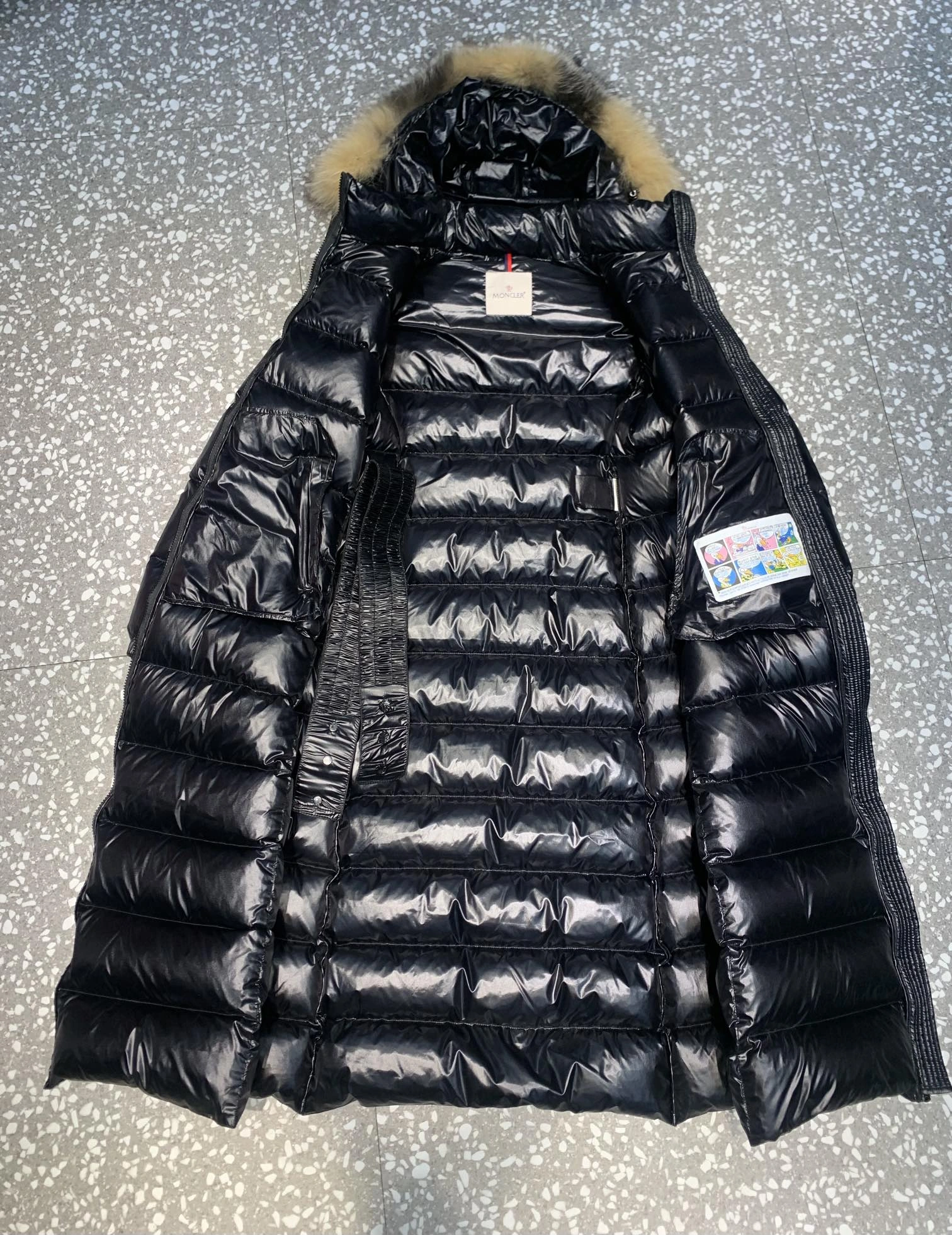 Moncler Down Jackets Original 145533