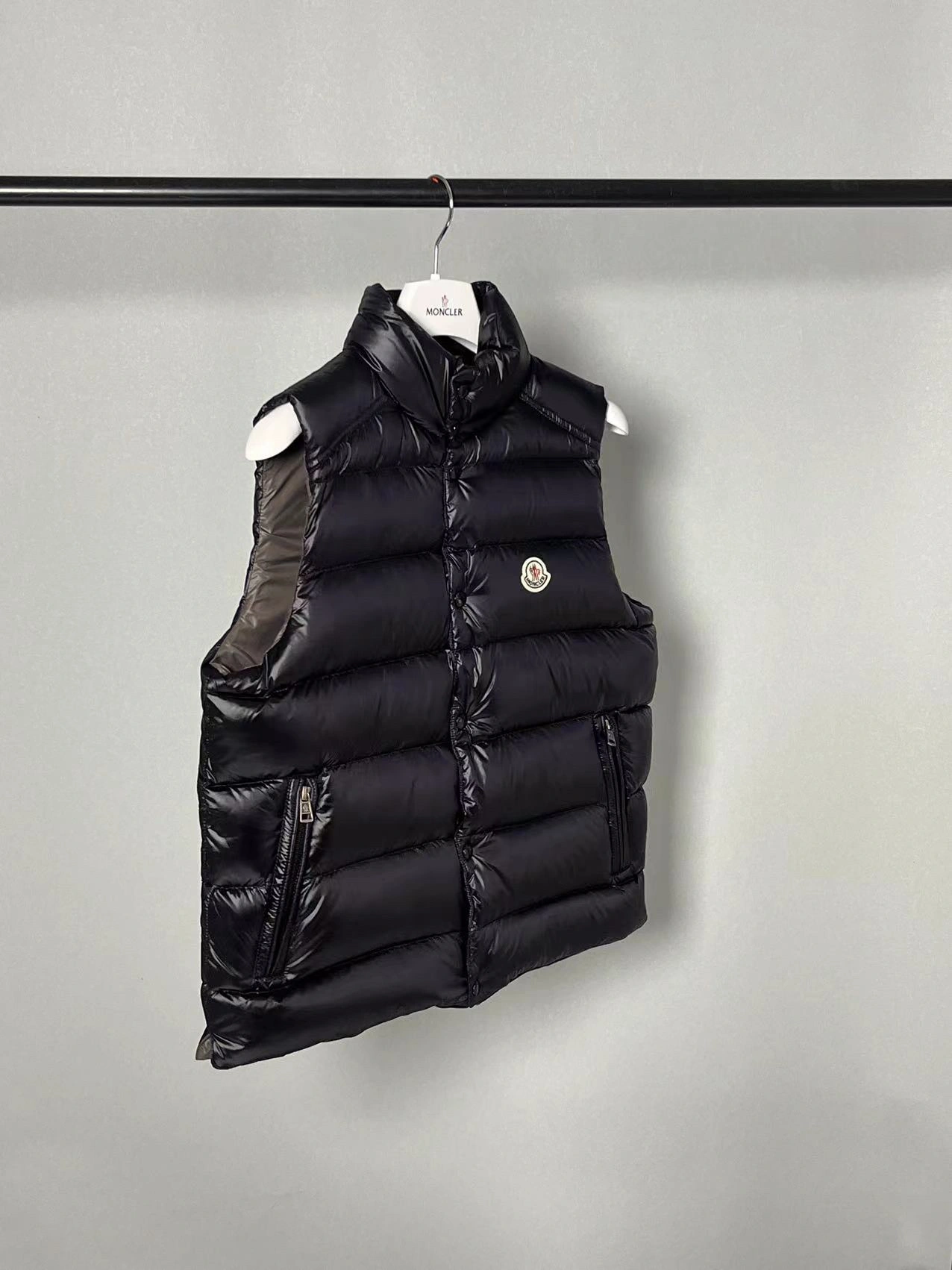 Moncler Down Jackets ZipUp 145534