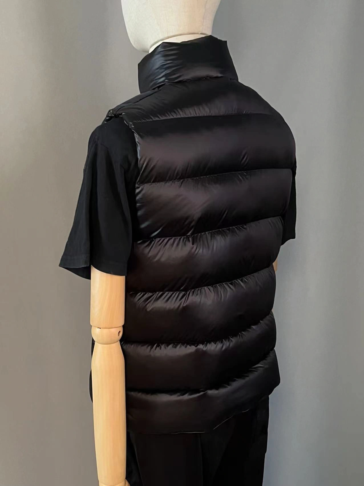 Moncler Down Jackets ZipUp 145534