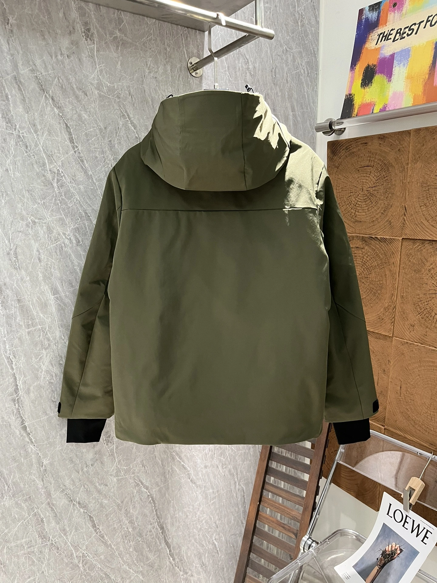 Vibrant Moncler Down Jackets 145553