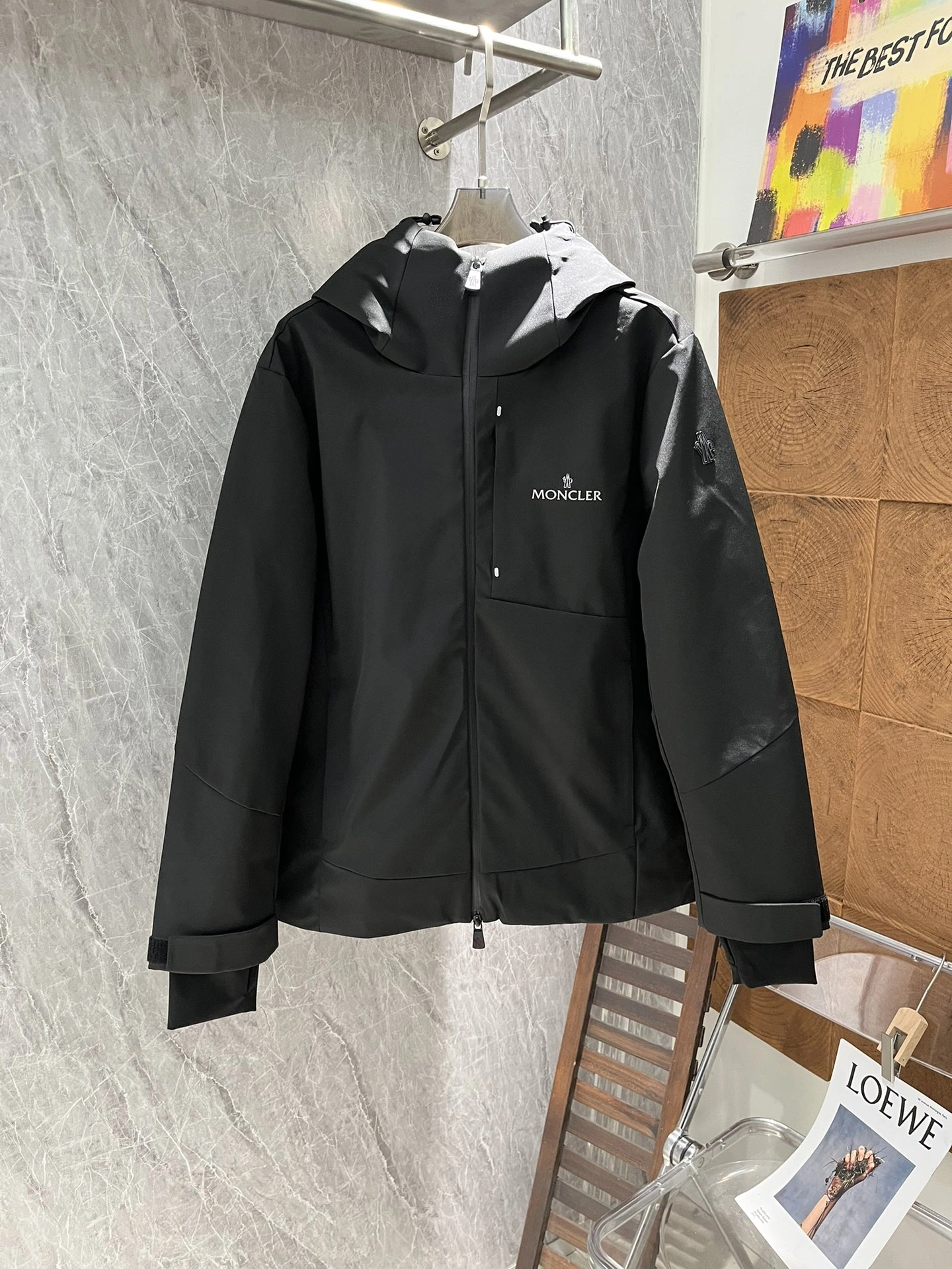 Moncler Down Jackets Bold 145537