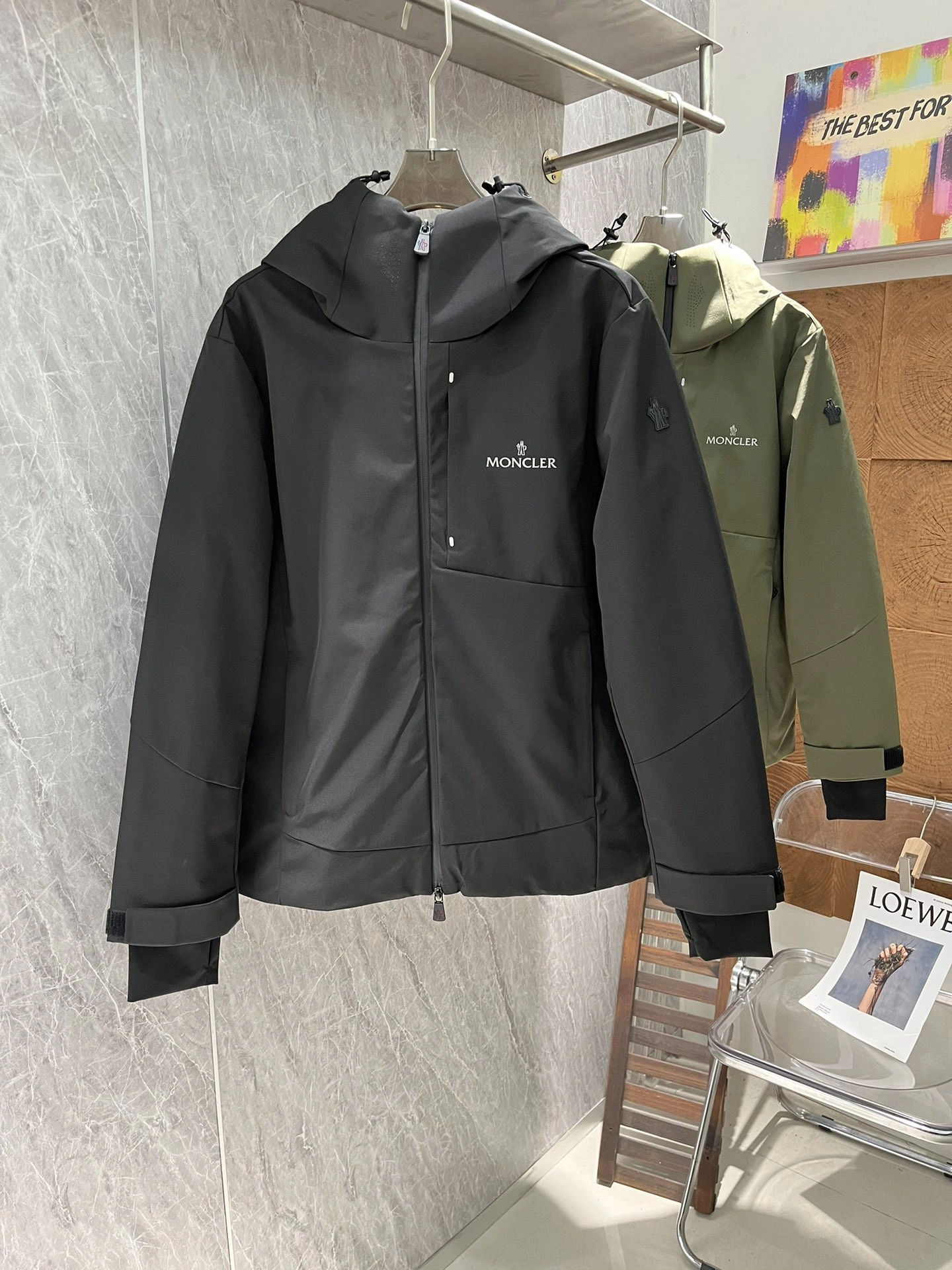 Moncler Down Jackets Bold 145537