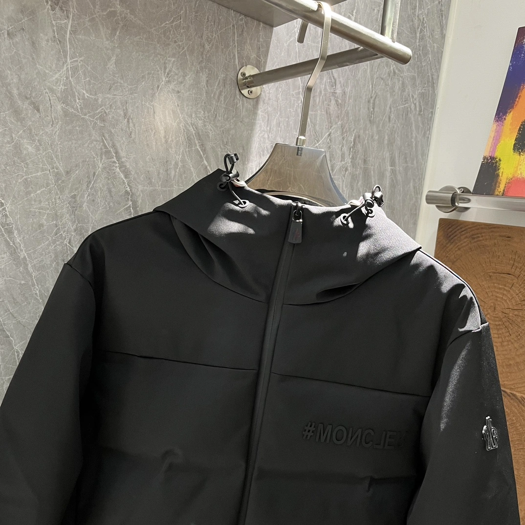 OdorResistant Moncler Down Jackets 145526