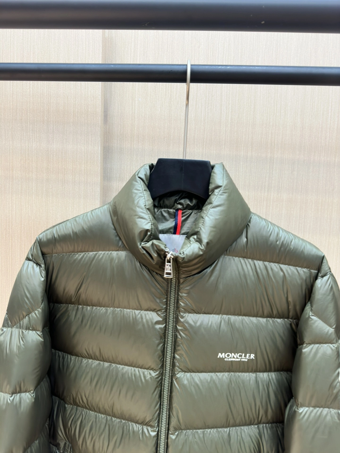 Moncler Down Jackets OnTrend 145530