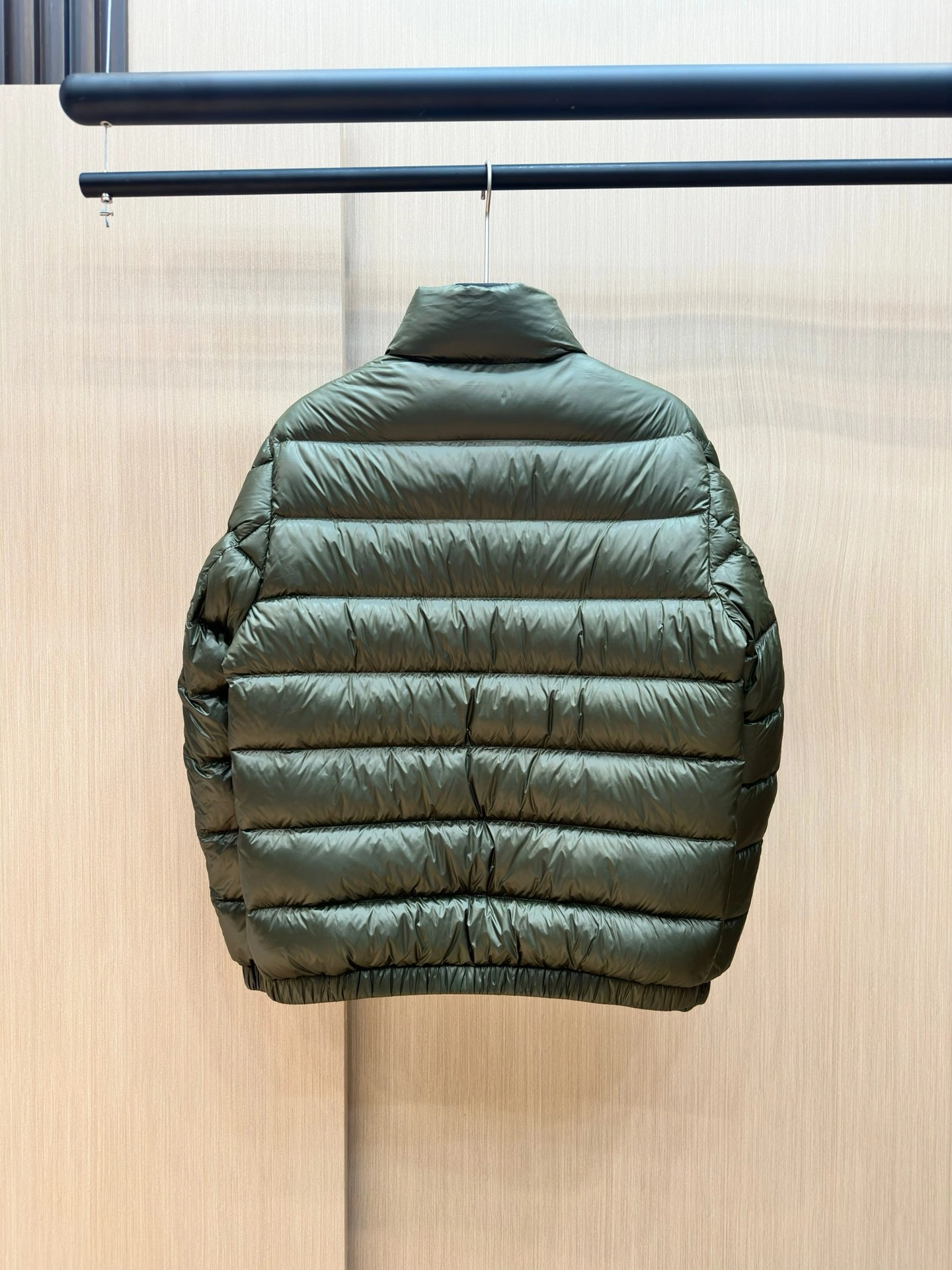 Moncler Down Jackets OnTrend 145530