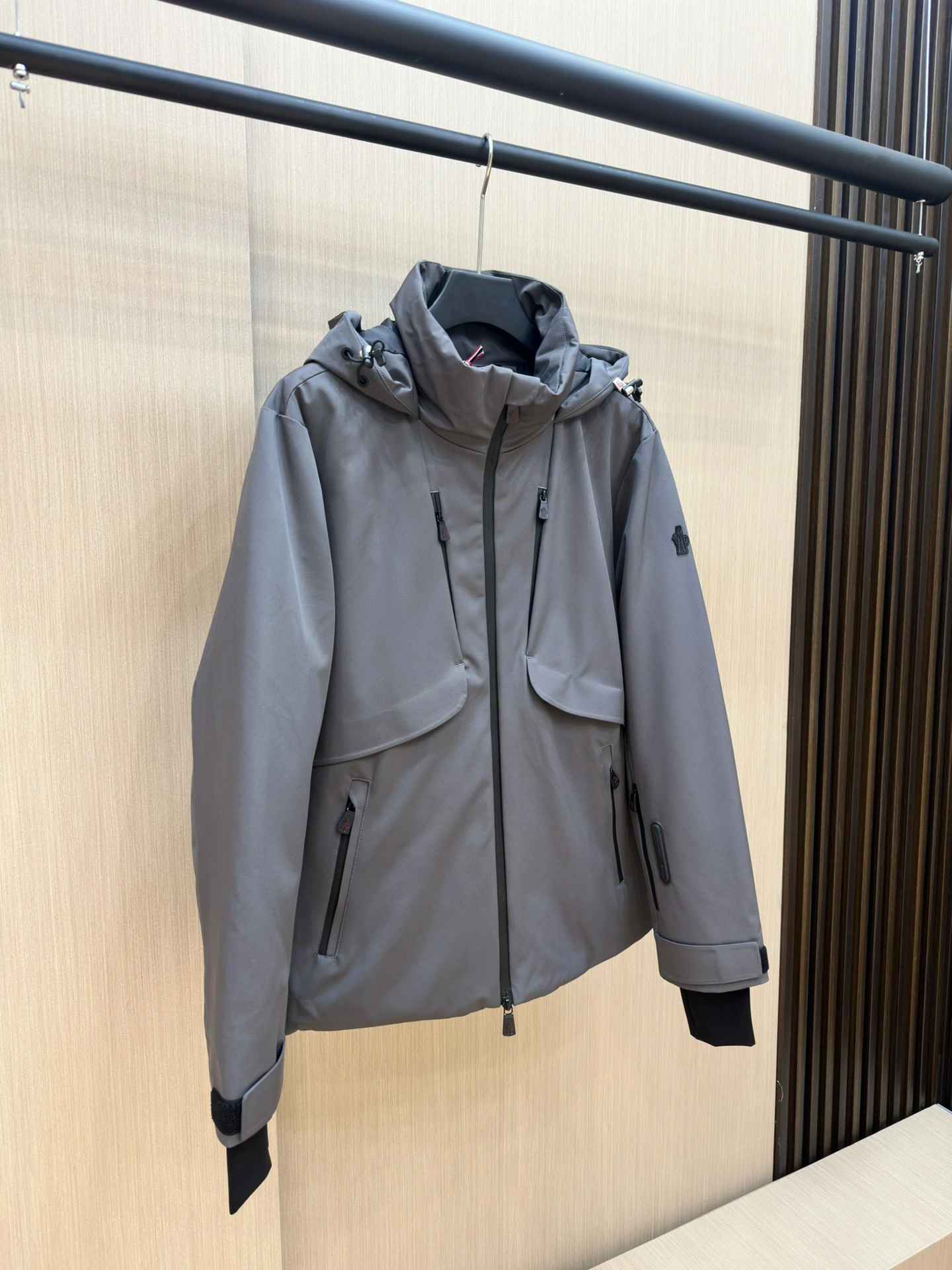 Moncler Down Jackets Sustainable 145531