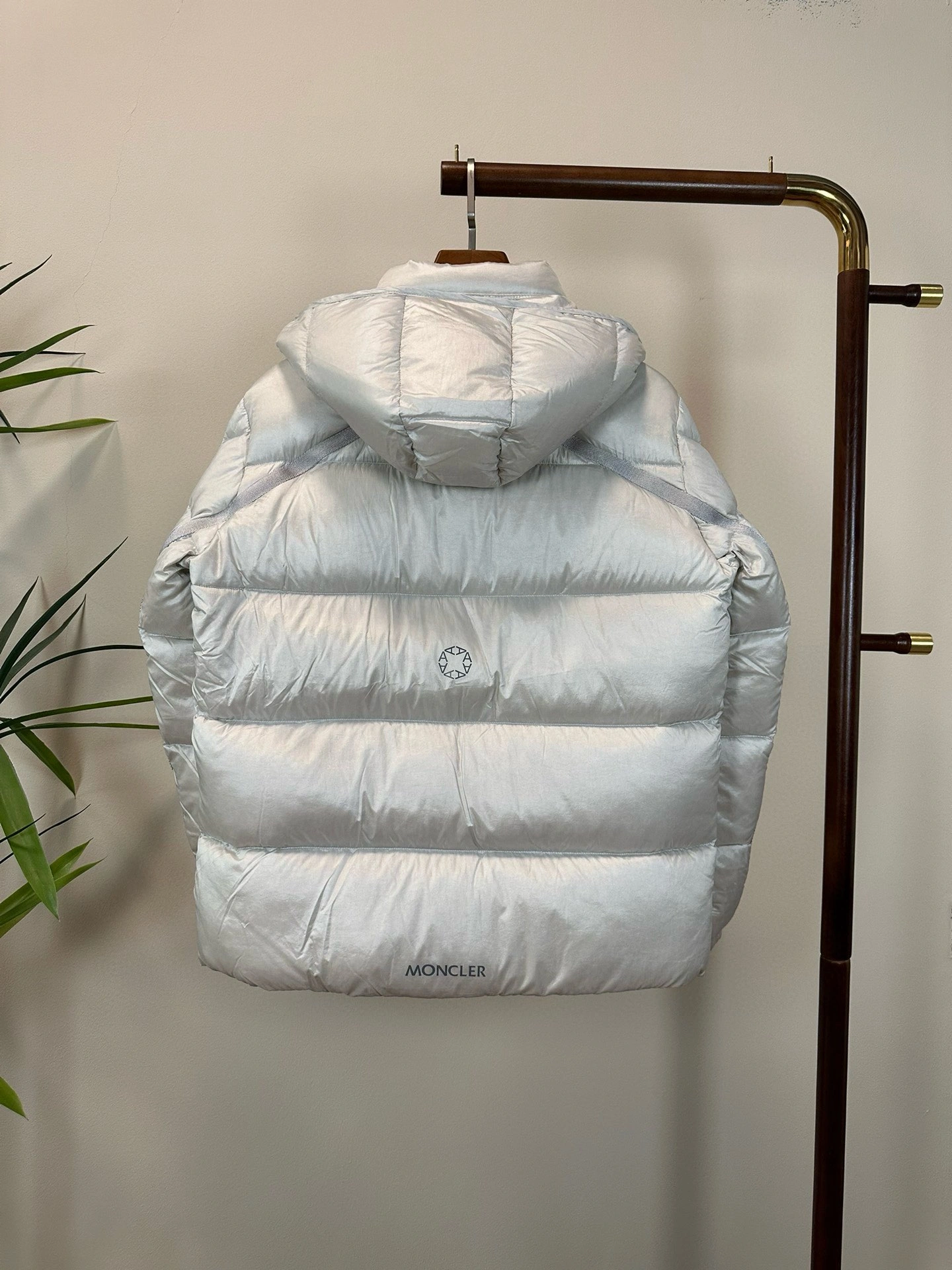 Comfortable Moncler Down Jackets 145545