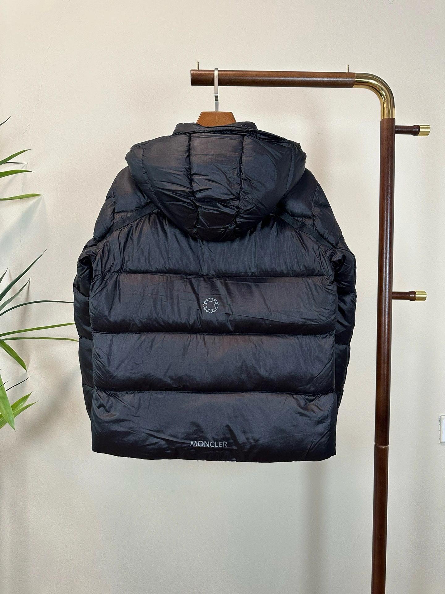 Comfortable Moncler Down Jackets 145545