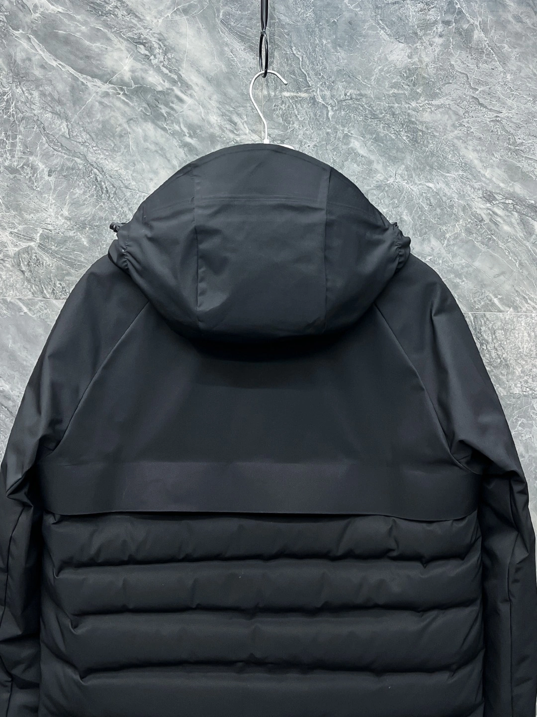 WaterResistant Moncler Down Jackets 145527