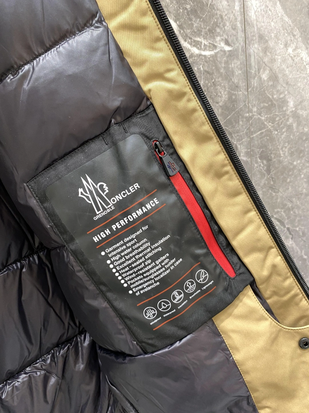 Moncler Down Jackets Unique 145518