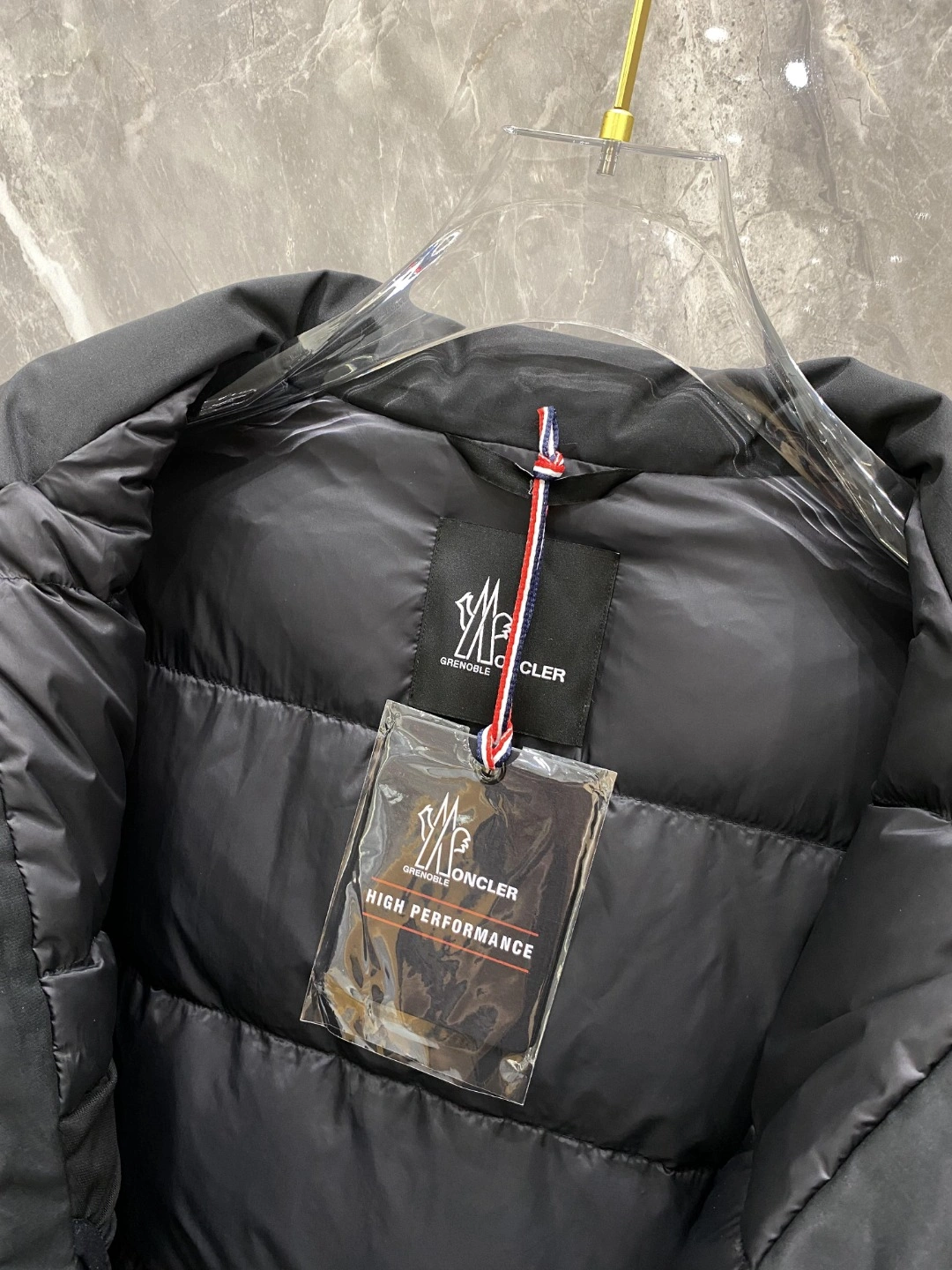 ComfortFit Moncler Down Jackets 145519