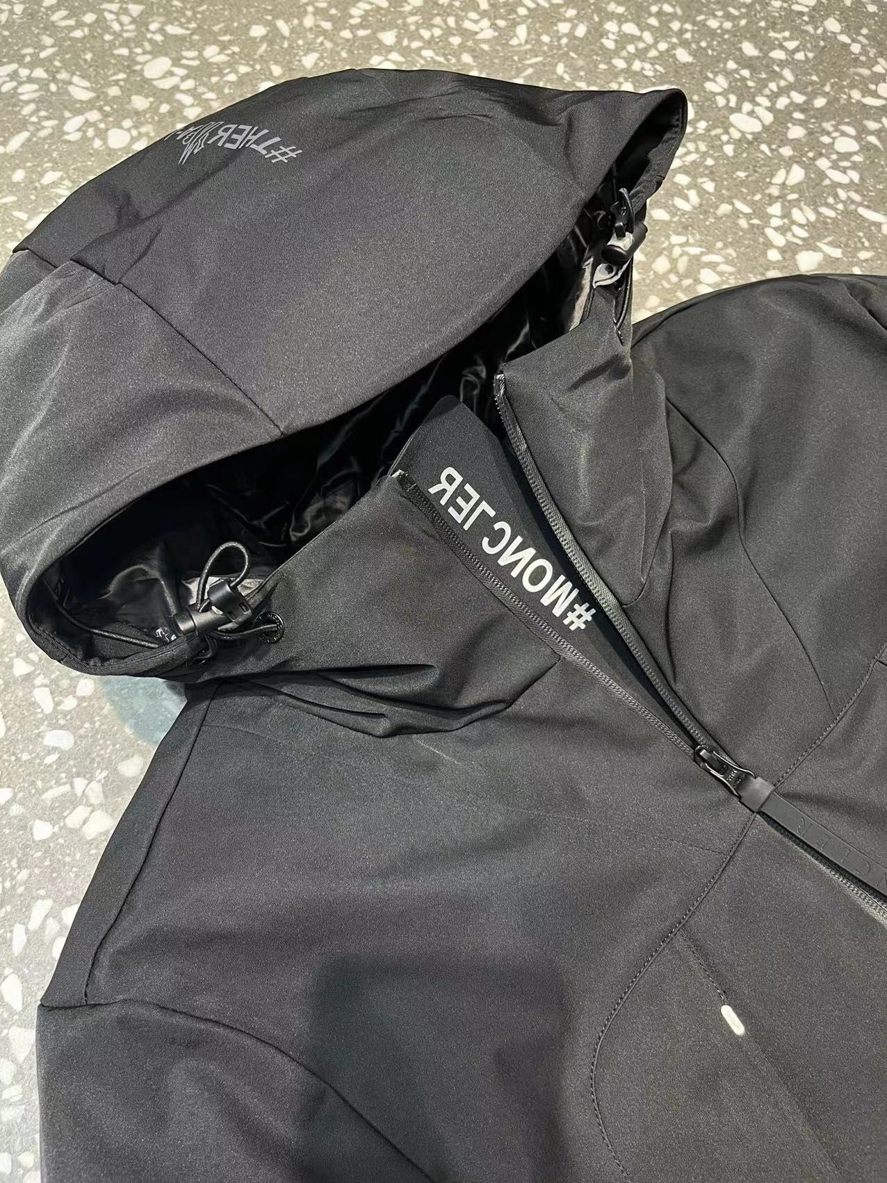Moncler Down Jackets OdorResistant 145516